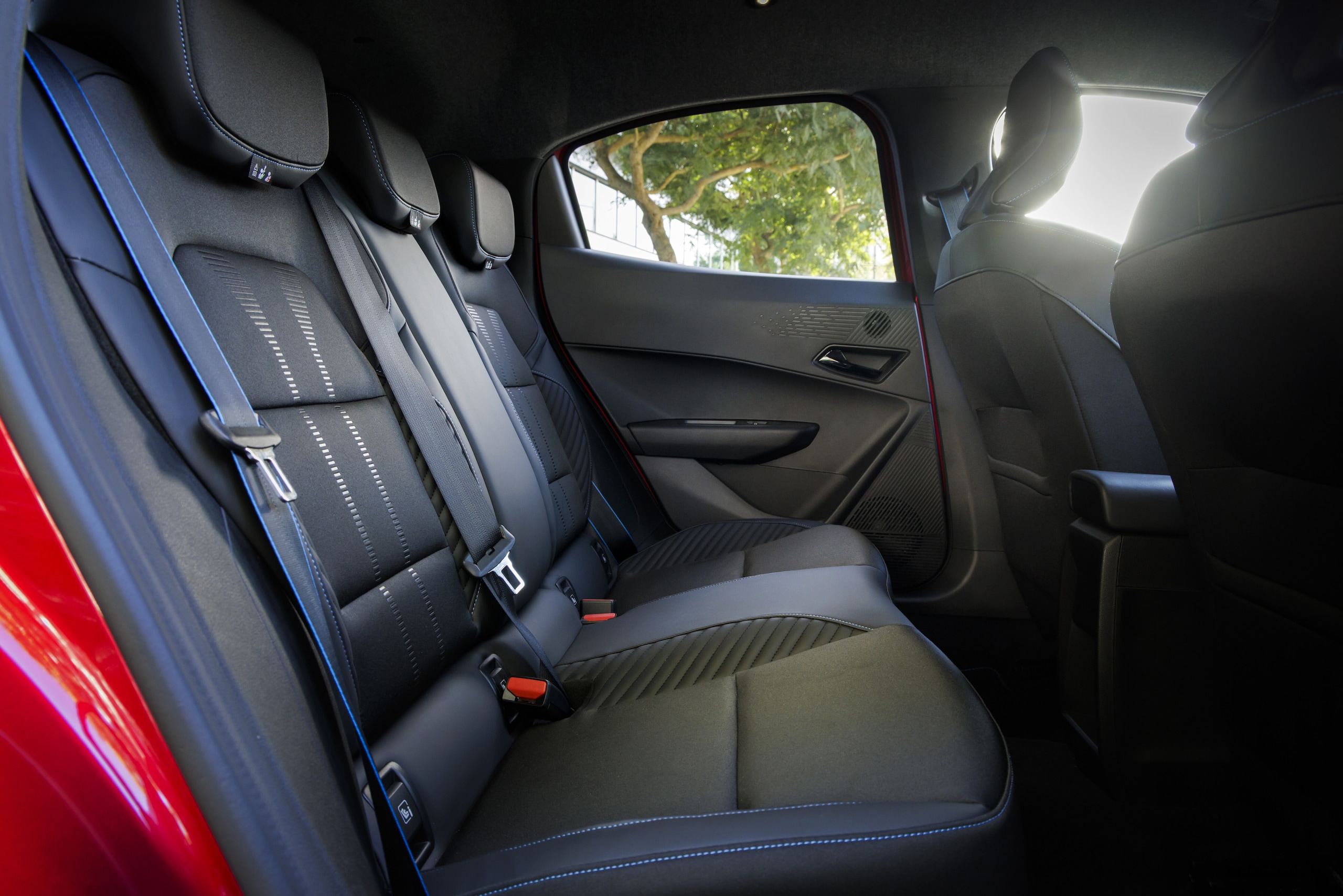 Renault Clio 1.8 Full Hybrid