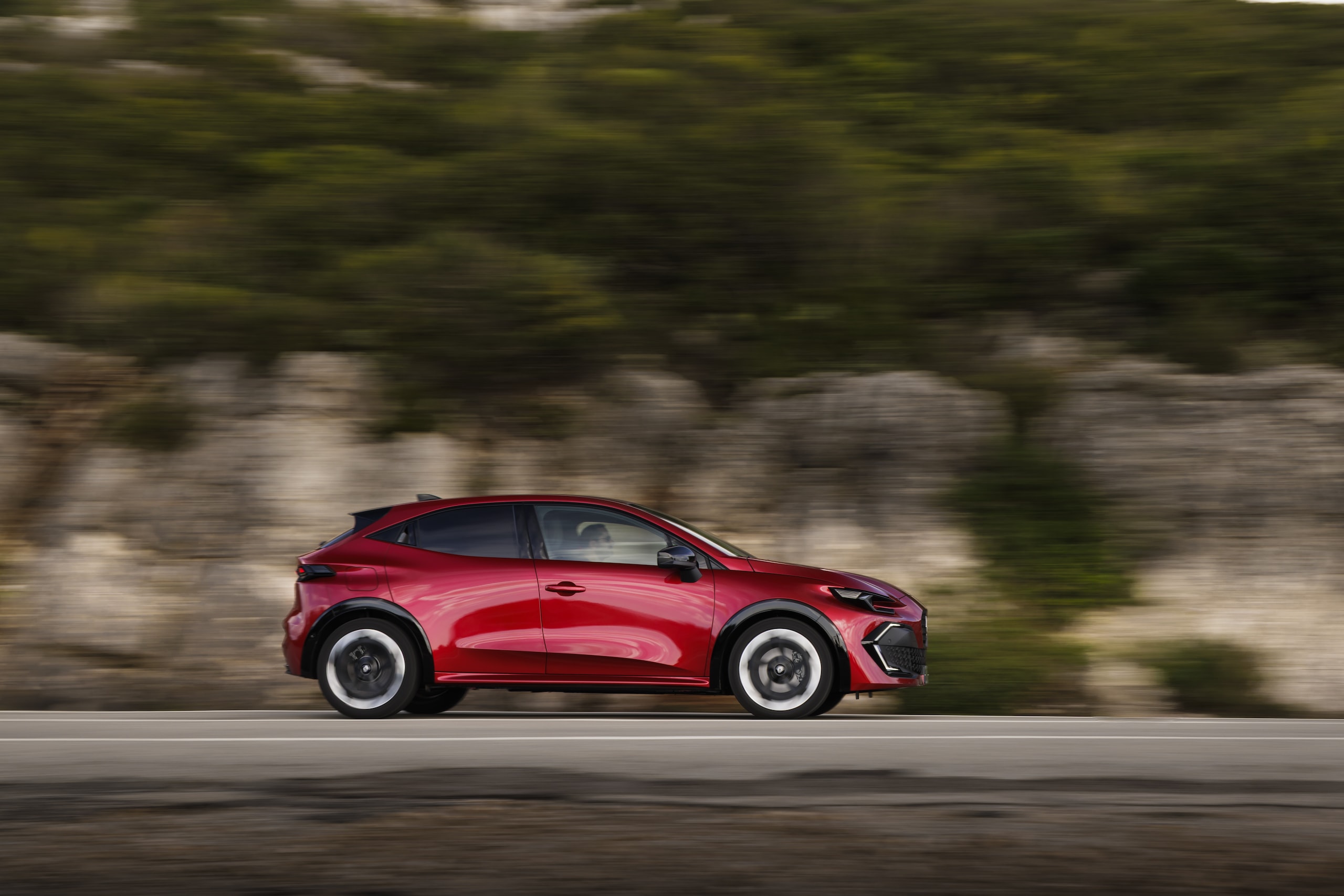 Renault Clio 1.8 Full Hybrid