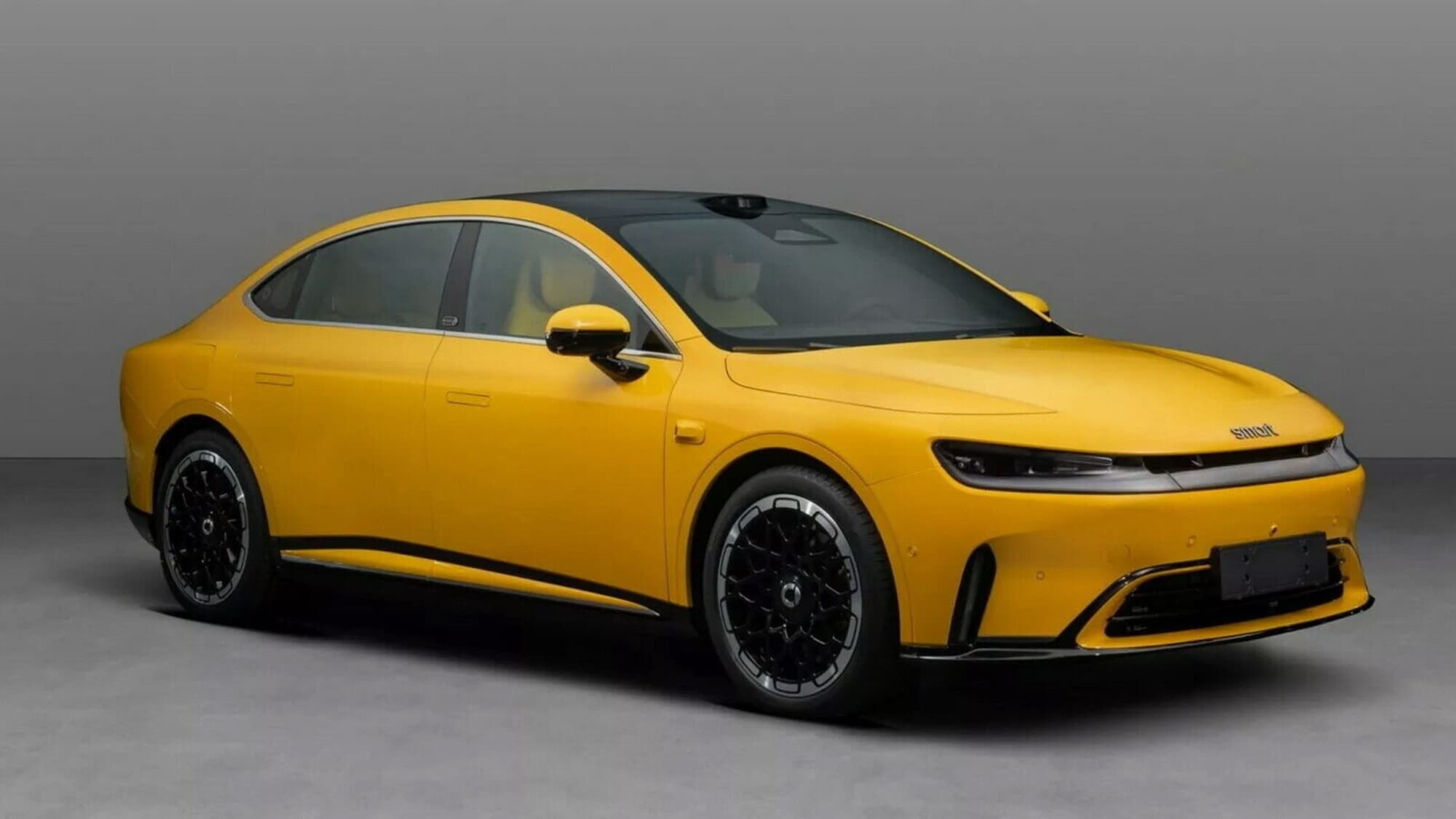 Smart #6 EHD, la prima berlina del Marchio è una PHEV