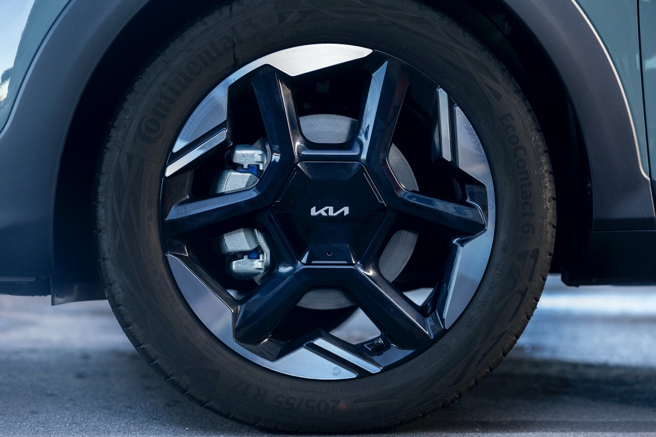 Kia Stonic 2026 su strada