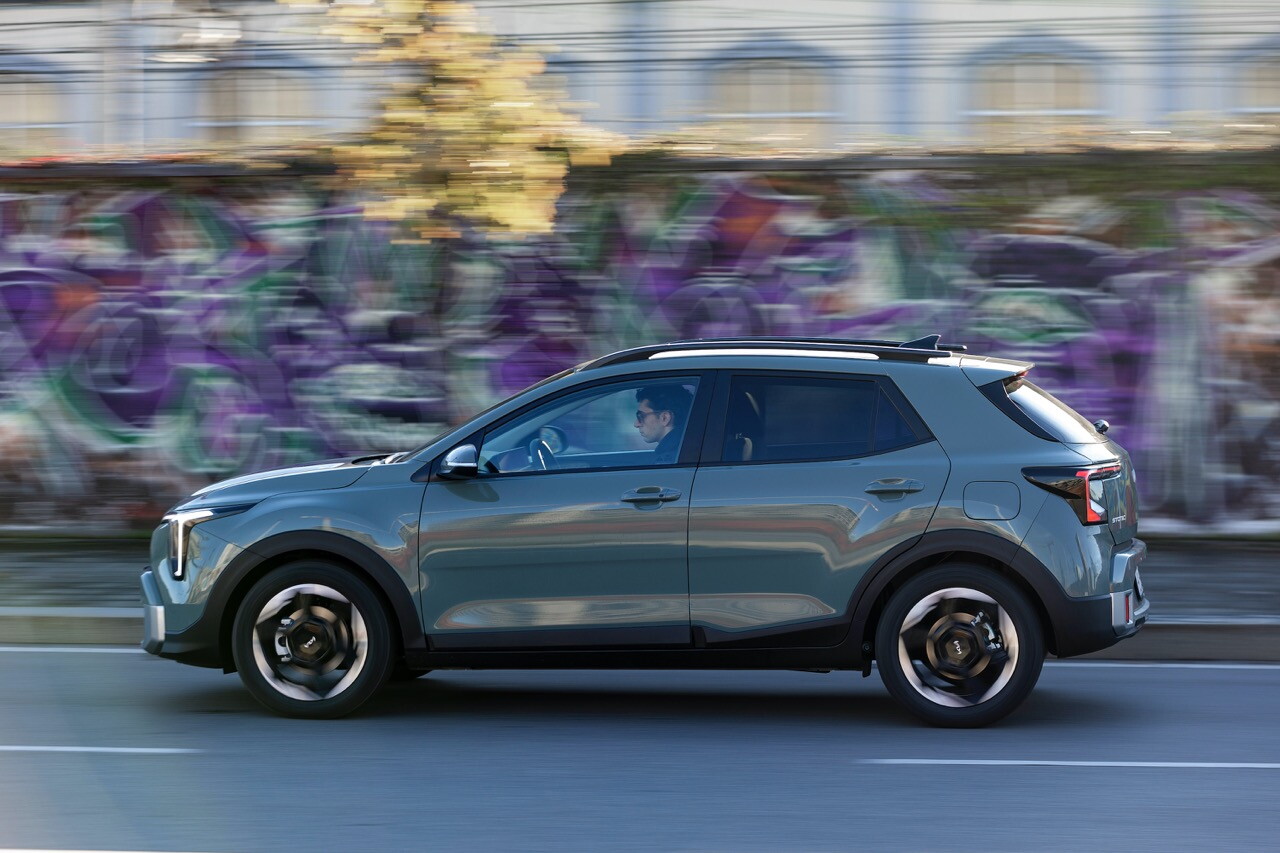 Kia Stonic 2026 su strada