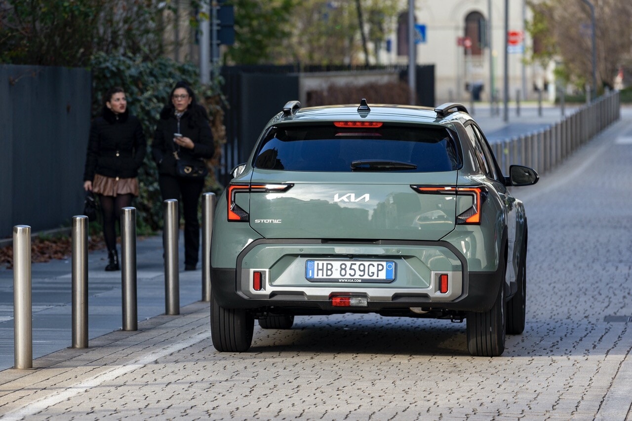 Kia Stonic 2026 su strada