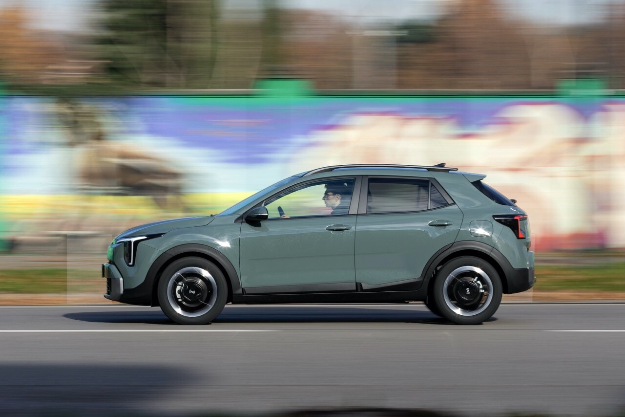 Kia Stonic 2026 su strada