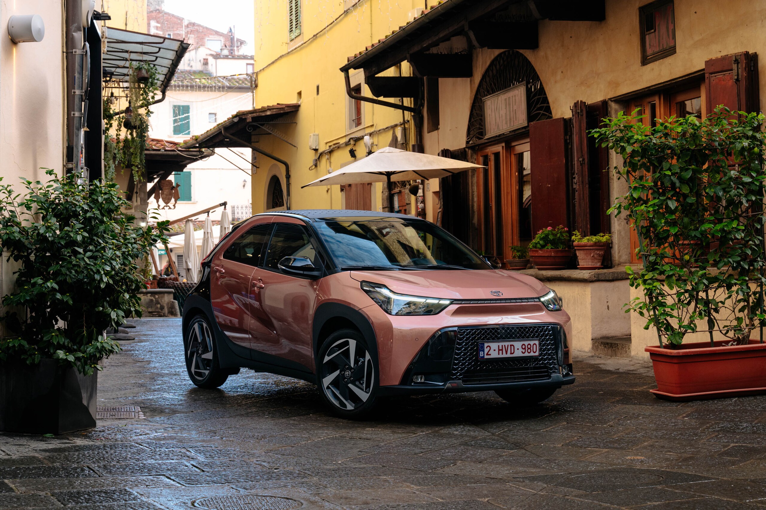 Toyota Aygo X Hybrid, la prima citycar full hybrid