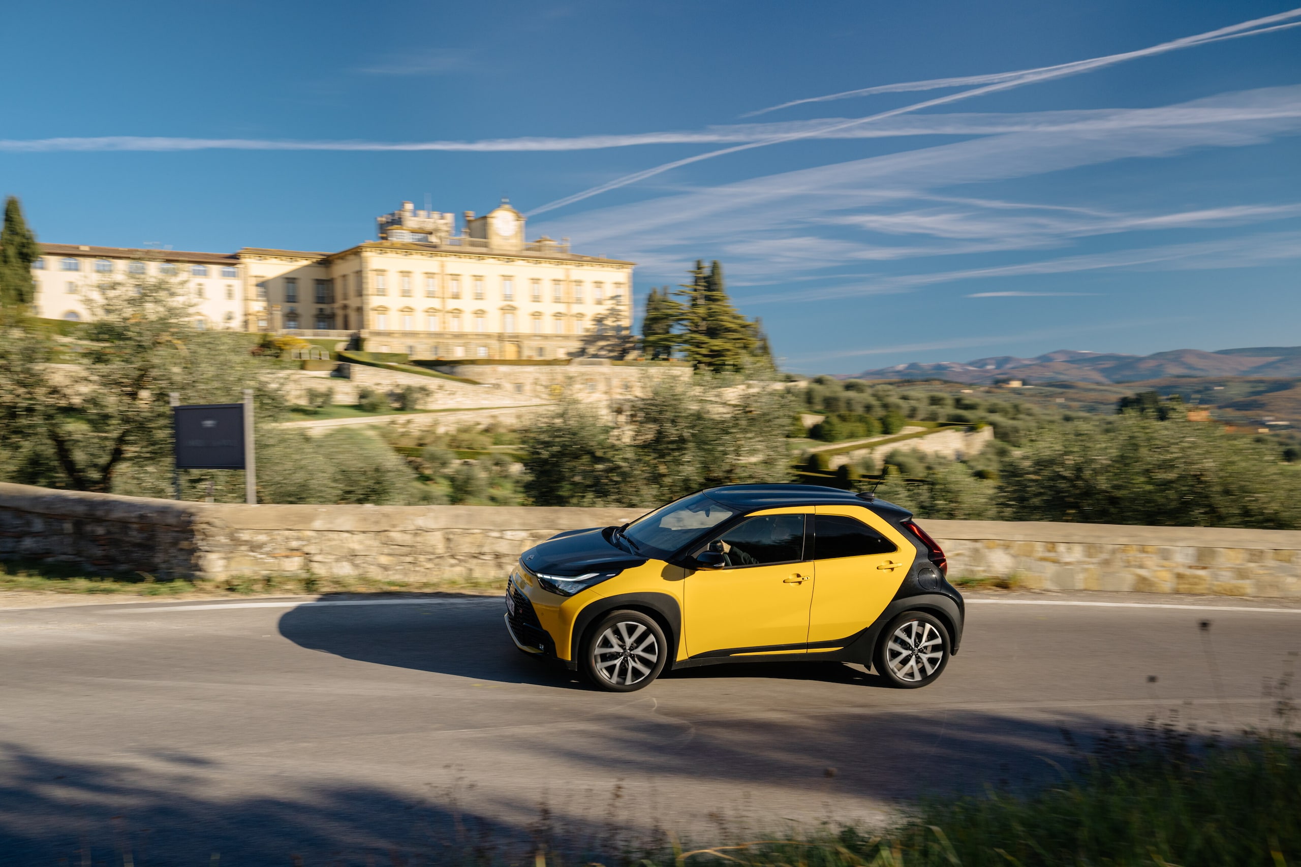 Toyota Aygo X Hybrid, la prima citycar full hybrid