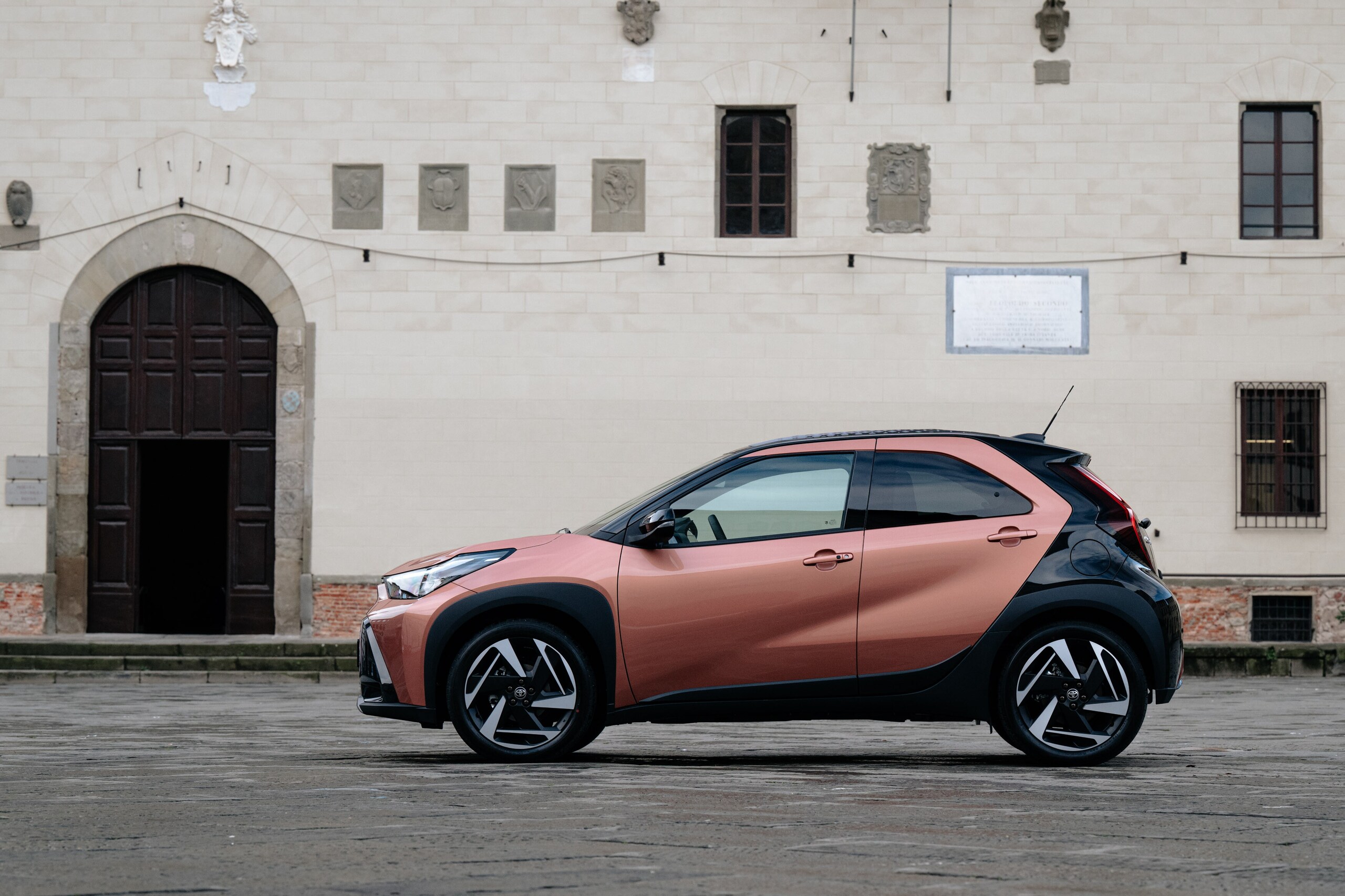 Toyota Aygo X Hybrid, la prima citycar full hybrid