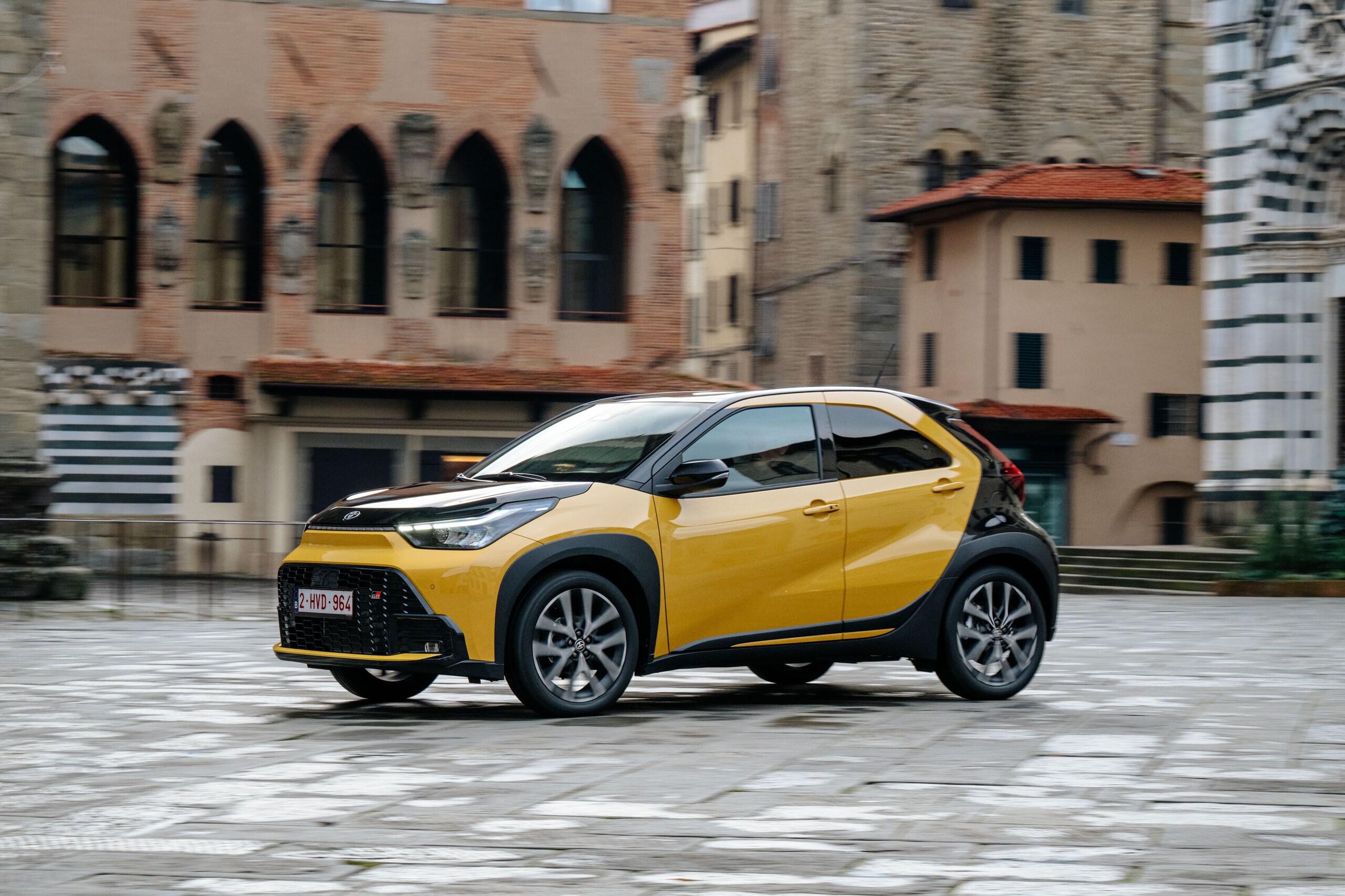 Toyota Aygo X Hybrid, la prima citycar full hybrid