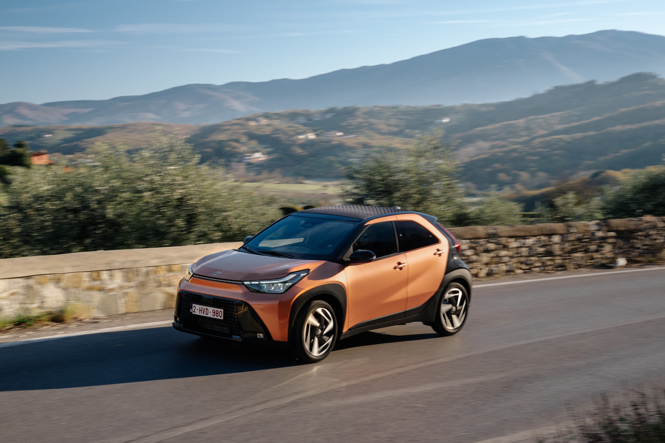 Toyota Aygo X Hybrid, la prima citycar full hybrid