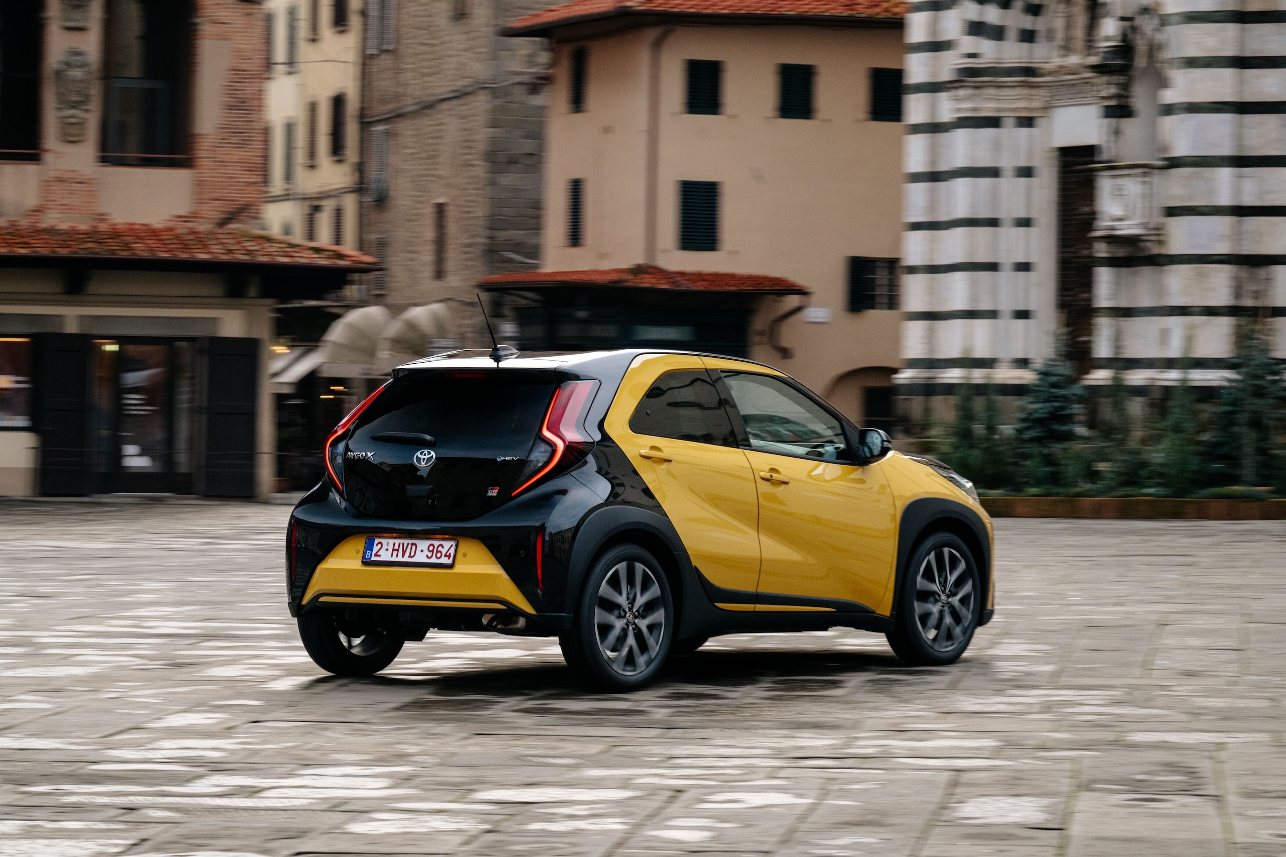 Toyota Aygo X Hybrid, la prima citycar full hybrid