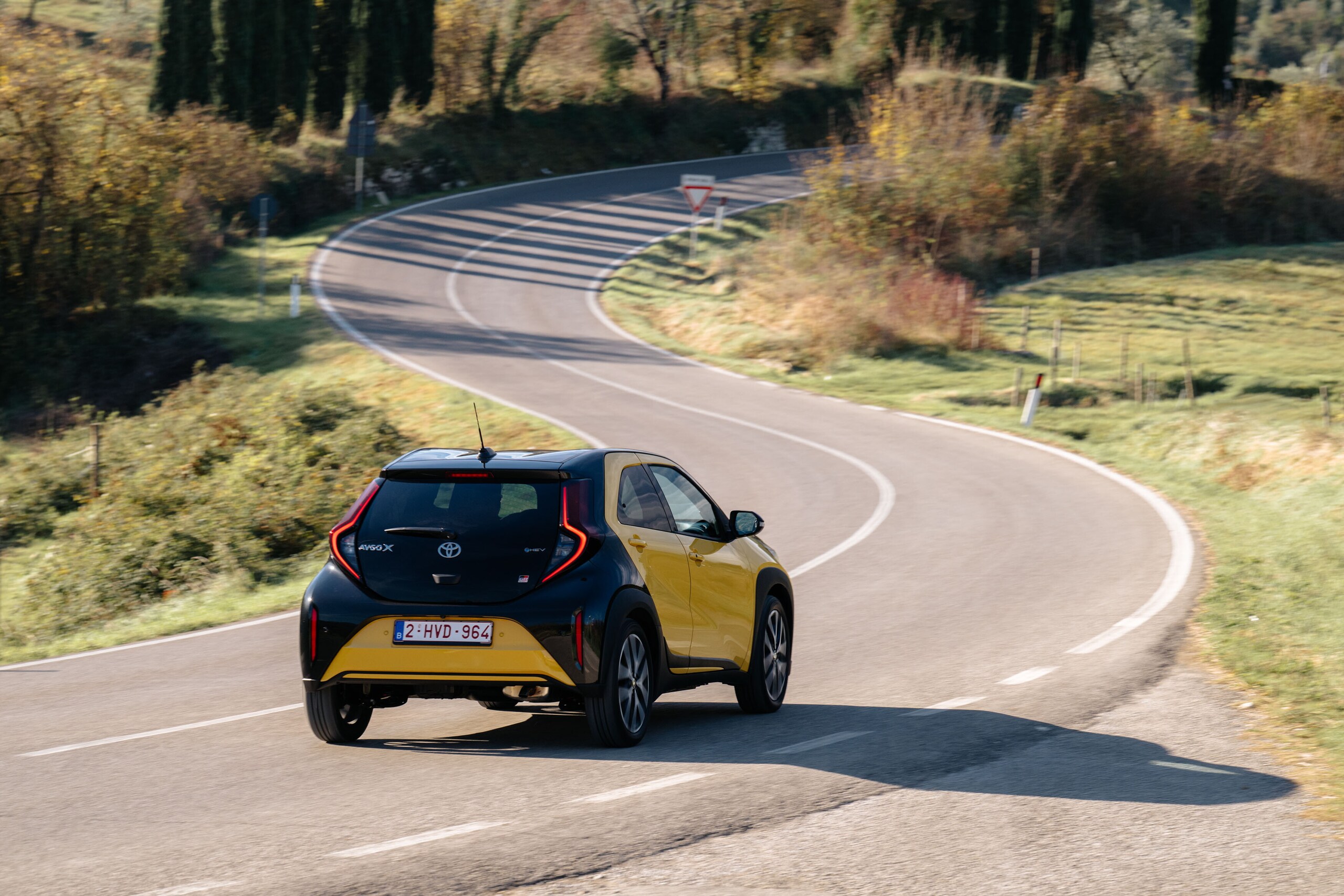 Toyota Aygo X Hybrid, la prima citycar full hybrid