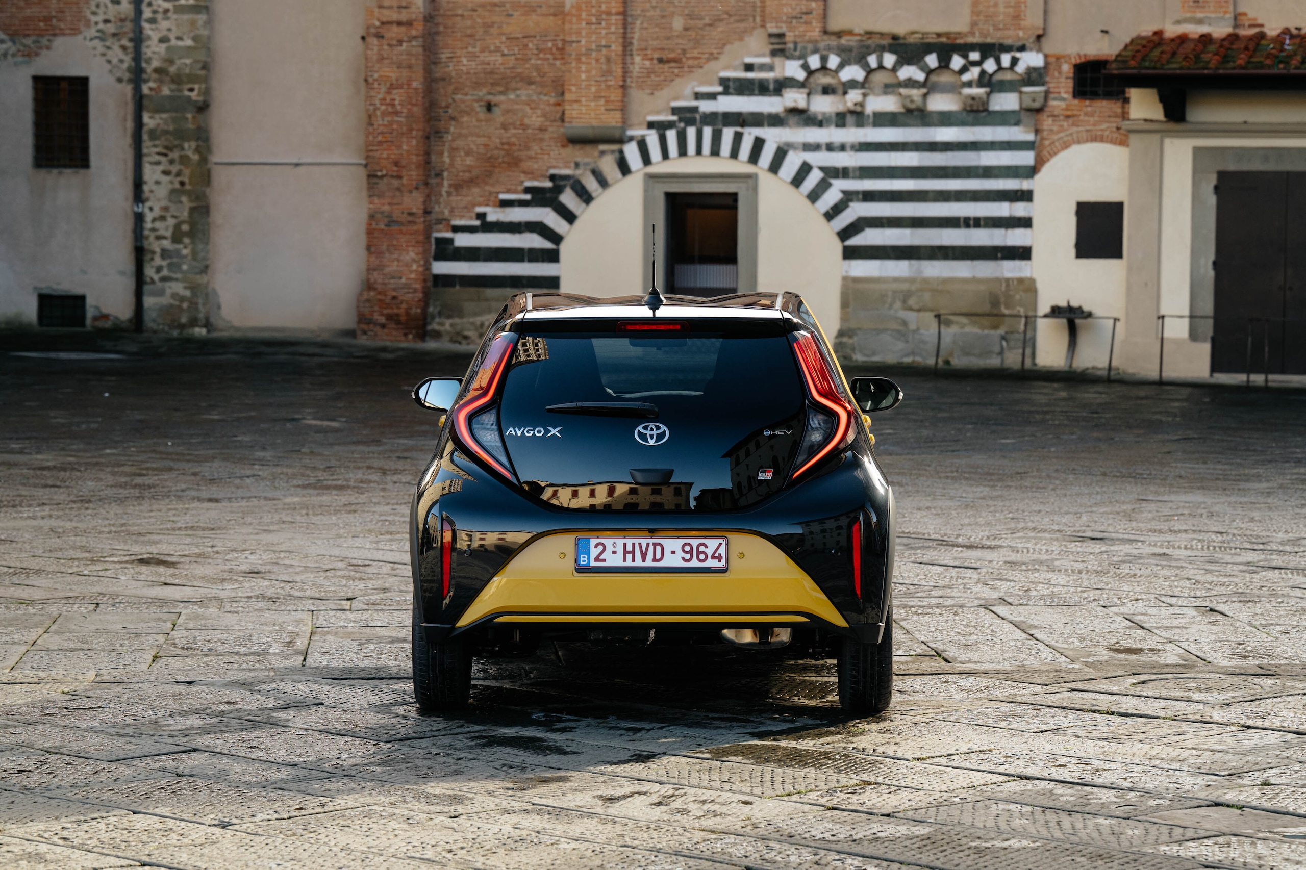 Toyota Aygo X Hybrid, la prima citycar full hybrid