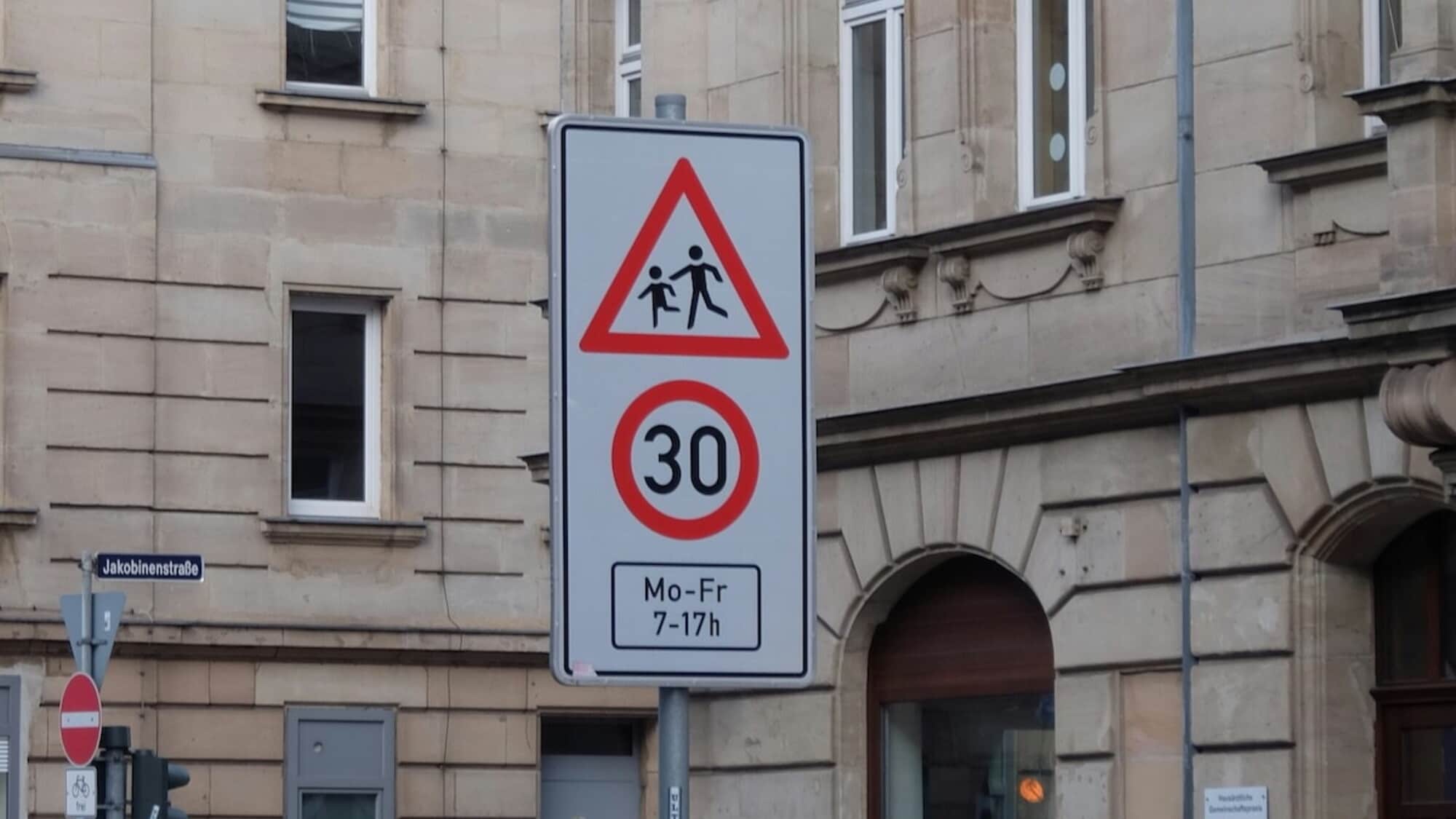 Le proposte senza senso della politica sulla mobilità negli ultimi anni