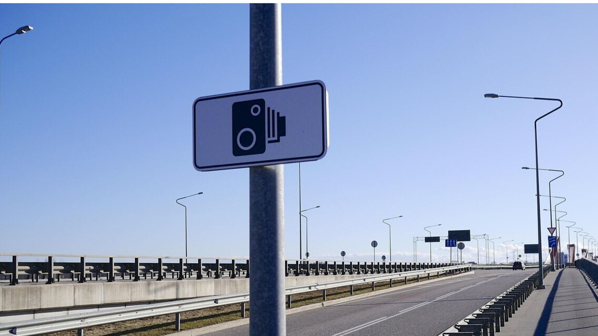 Telecamera corsia preferenziale Torino: 30mila multe, 116 sanzioni al giorno