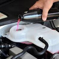 Liquido radiatore auto: controlli e manutenzione | Auto.it
