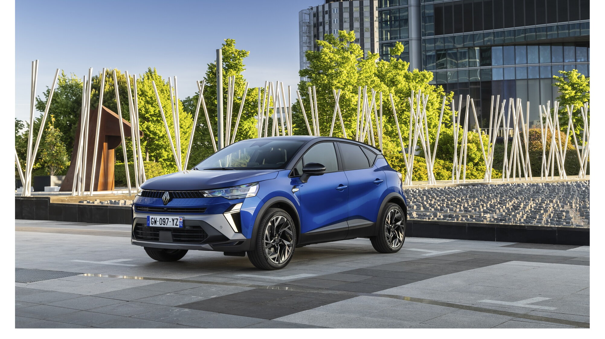 Renault Captur 2026, il Suv compatto è ancora più dinamico e connesso