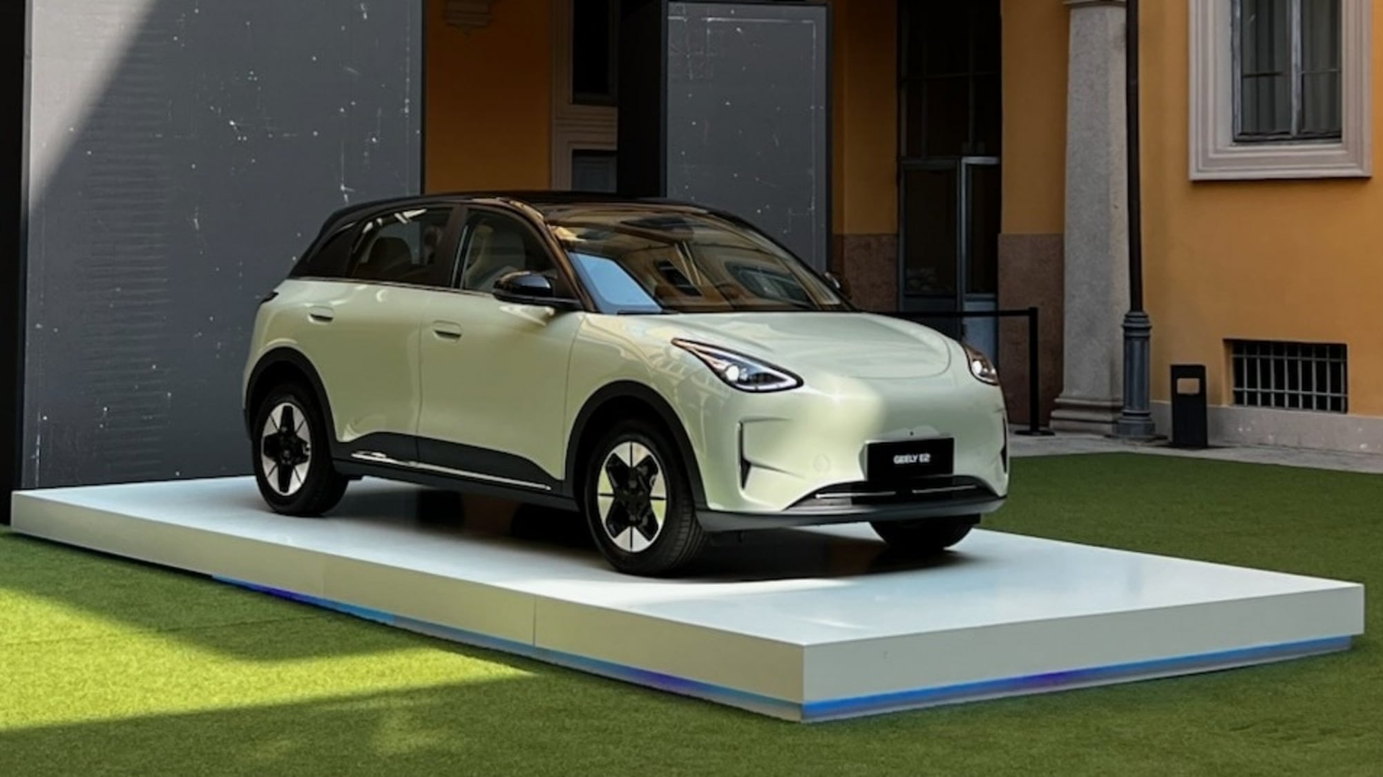 Geely, con "Anima Mundi" alla Design Week di Milano