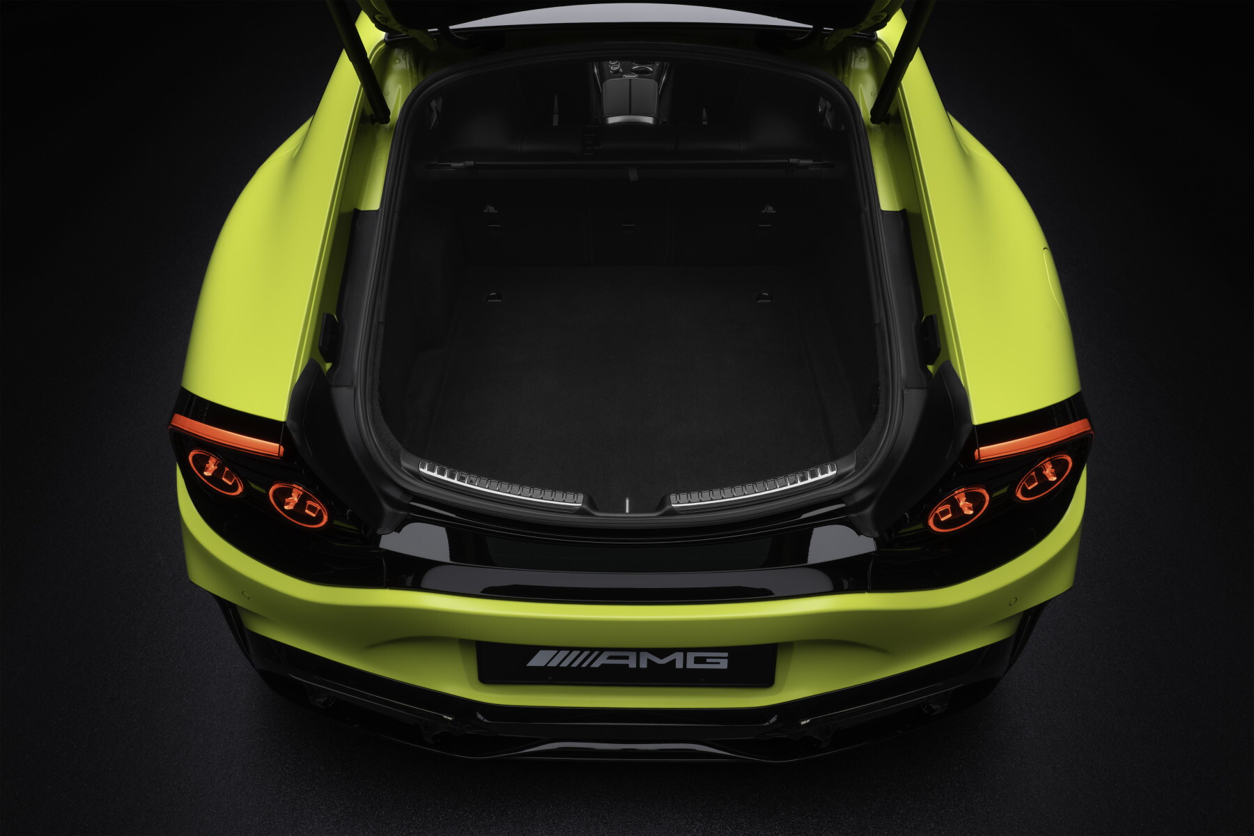 La nuova Mercedes-AMG GT Coupé4: Prestazioni rivoluzionarie. Intensità massima