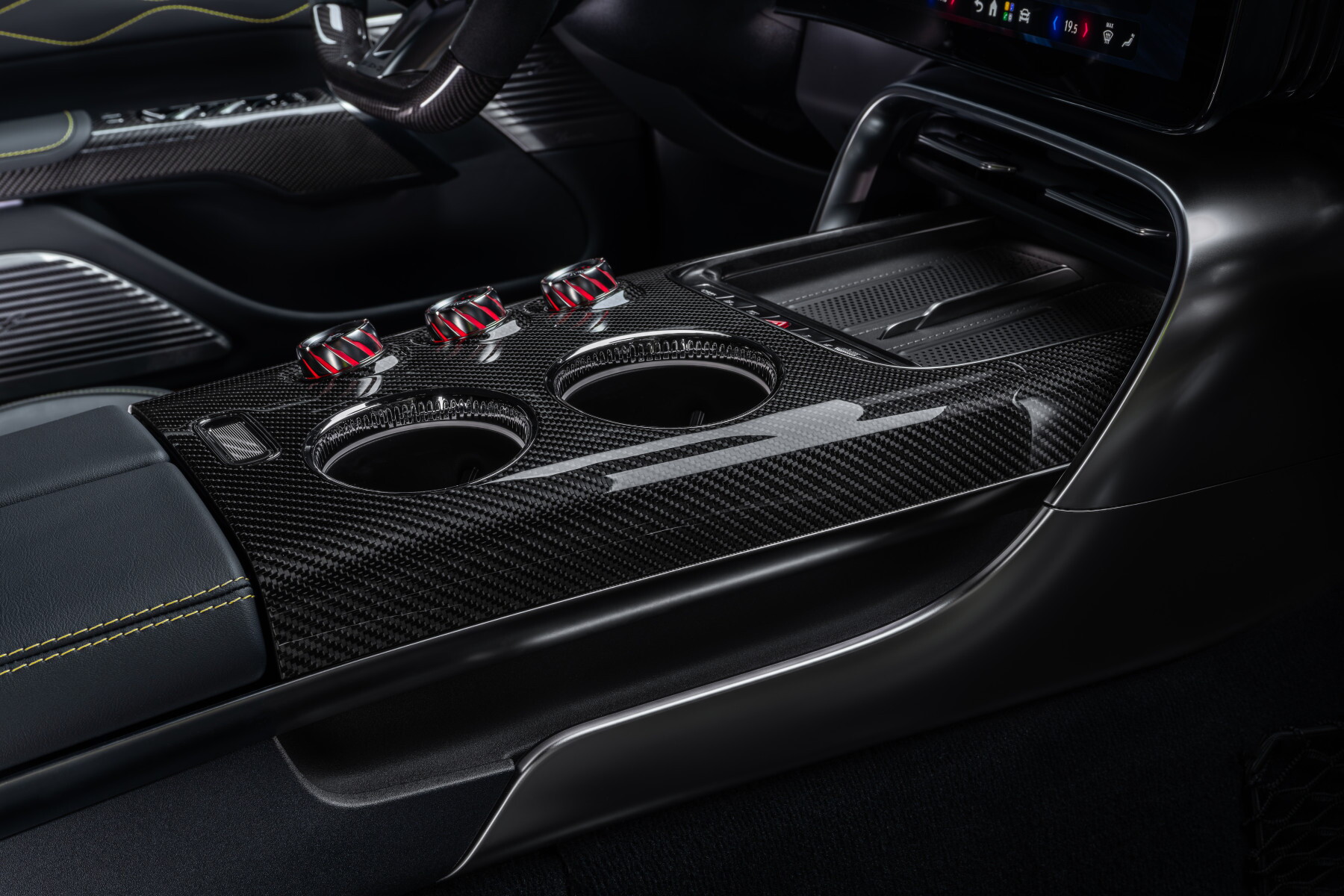 La nuova Mercedes-AMG GT Coupé4: Prestazioni rivoluzionarie. Intensità massima
