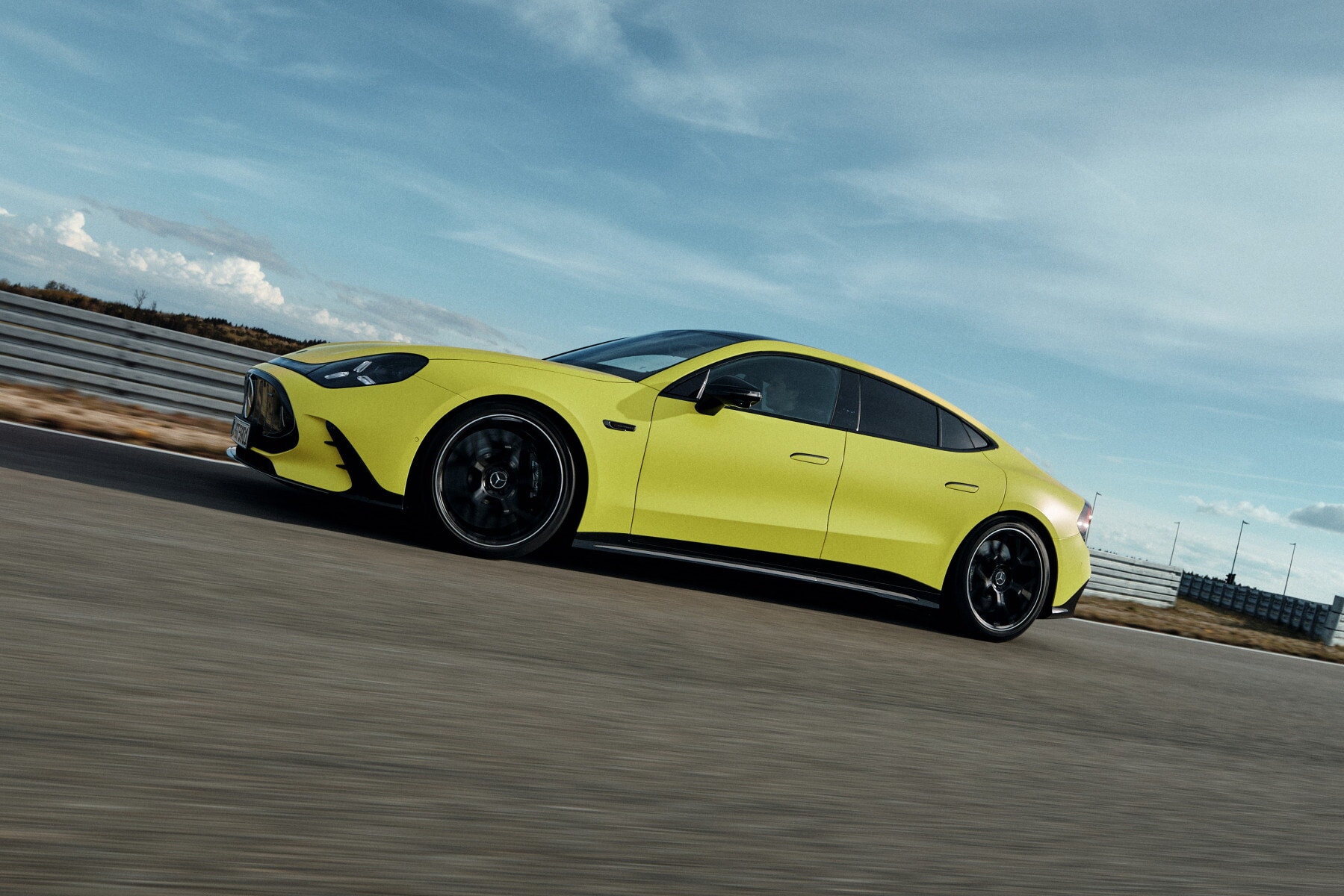 La nuova Mercedes-AMG GT Coupé4: Prestazioni rivoluzionarie. Intensità massima