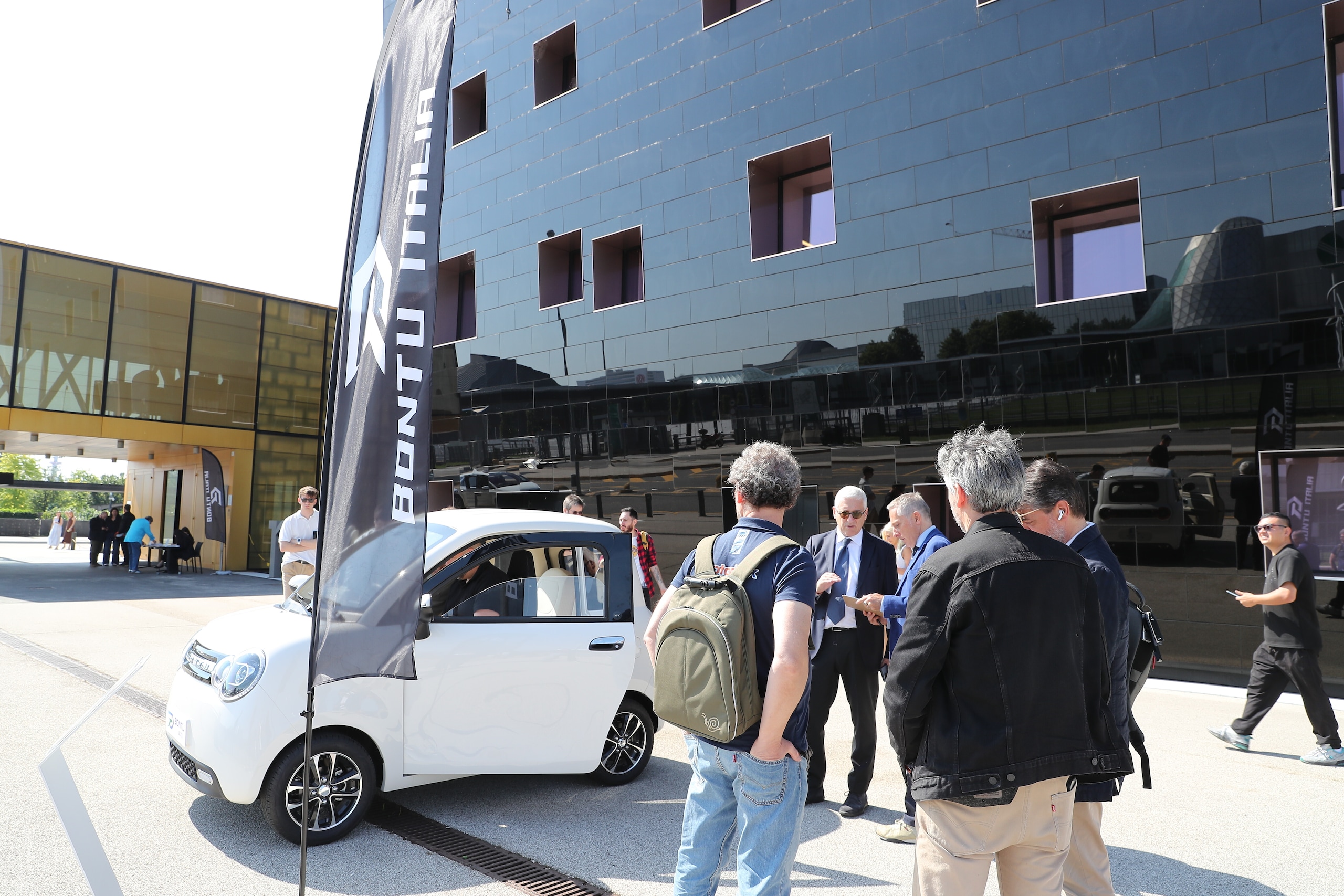 Bontu entra sul mercato europeo: test drive a Milano