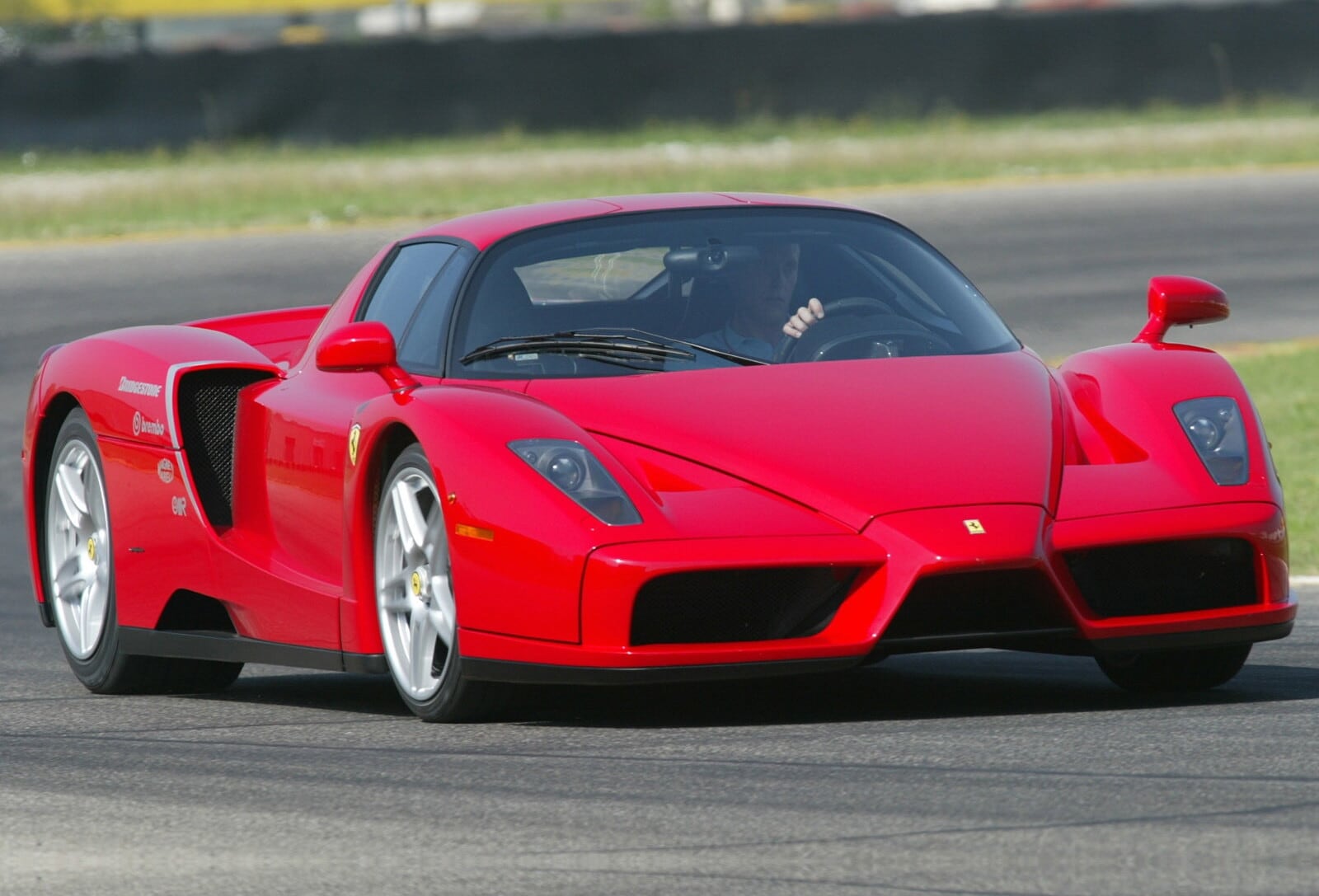 Suv, Kers, e scelte estreme. Quando Ferrari ha rotto gli schemi