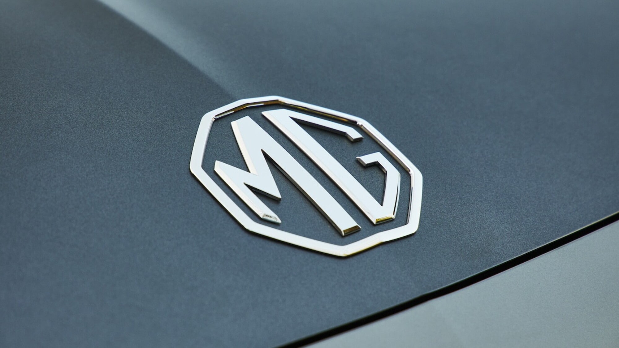 MG torna a produrre in Europa