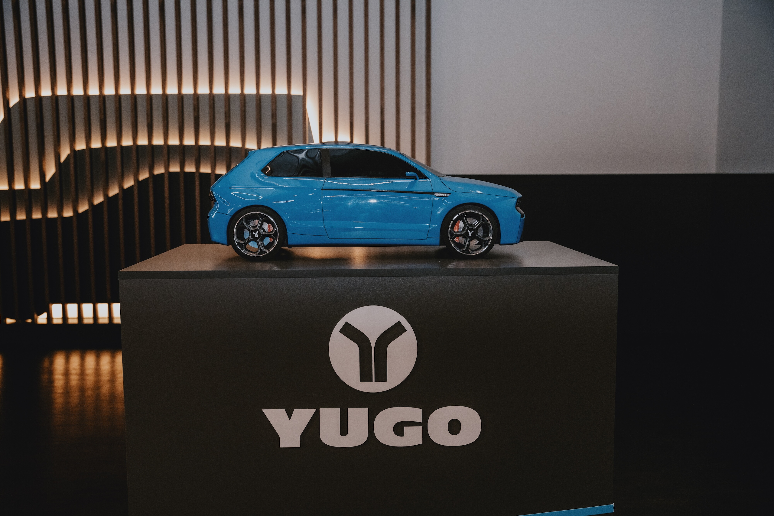 Yugo torna in Europa: l’anti-Dacia che punta tutto sul prezzo