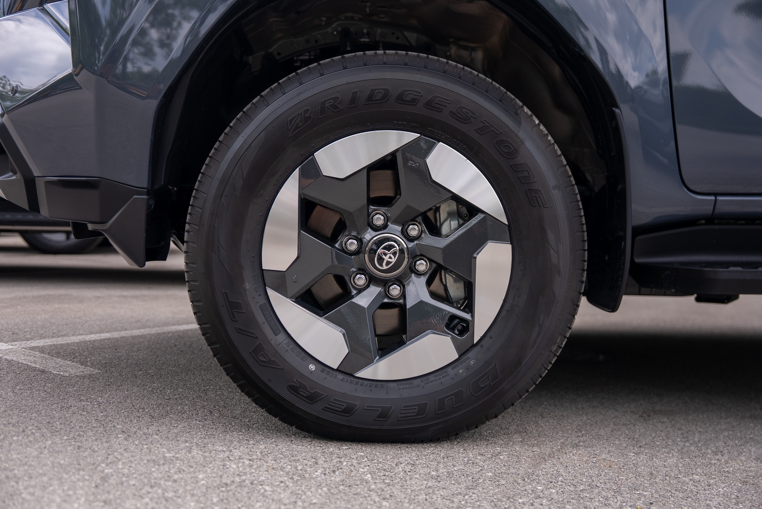 Toyota Hilux 2026, inarrestabile come sempre