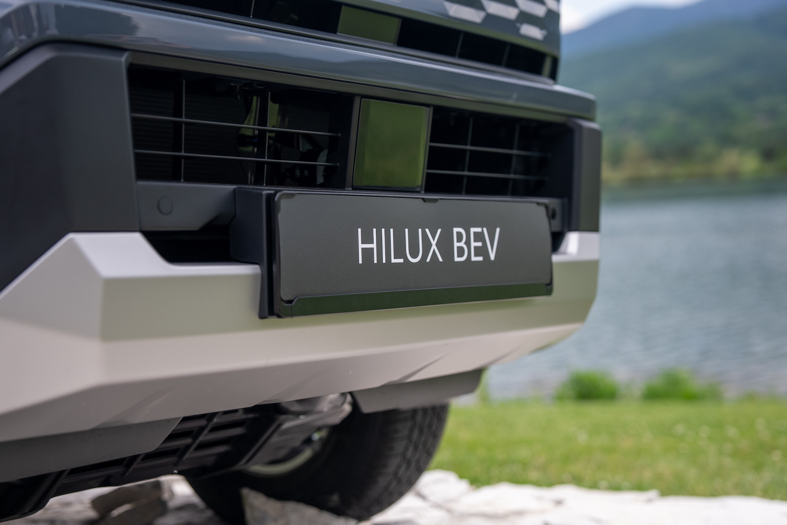 Toyota Hilux 2026, inarrestabile come sempre