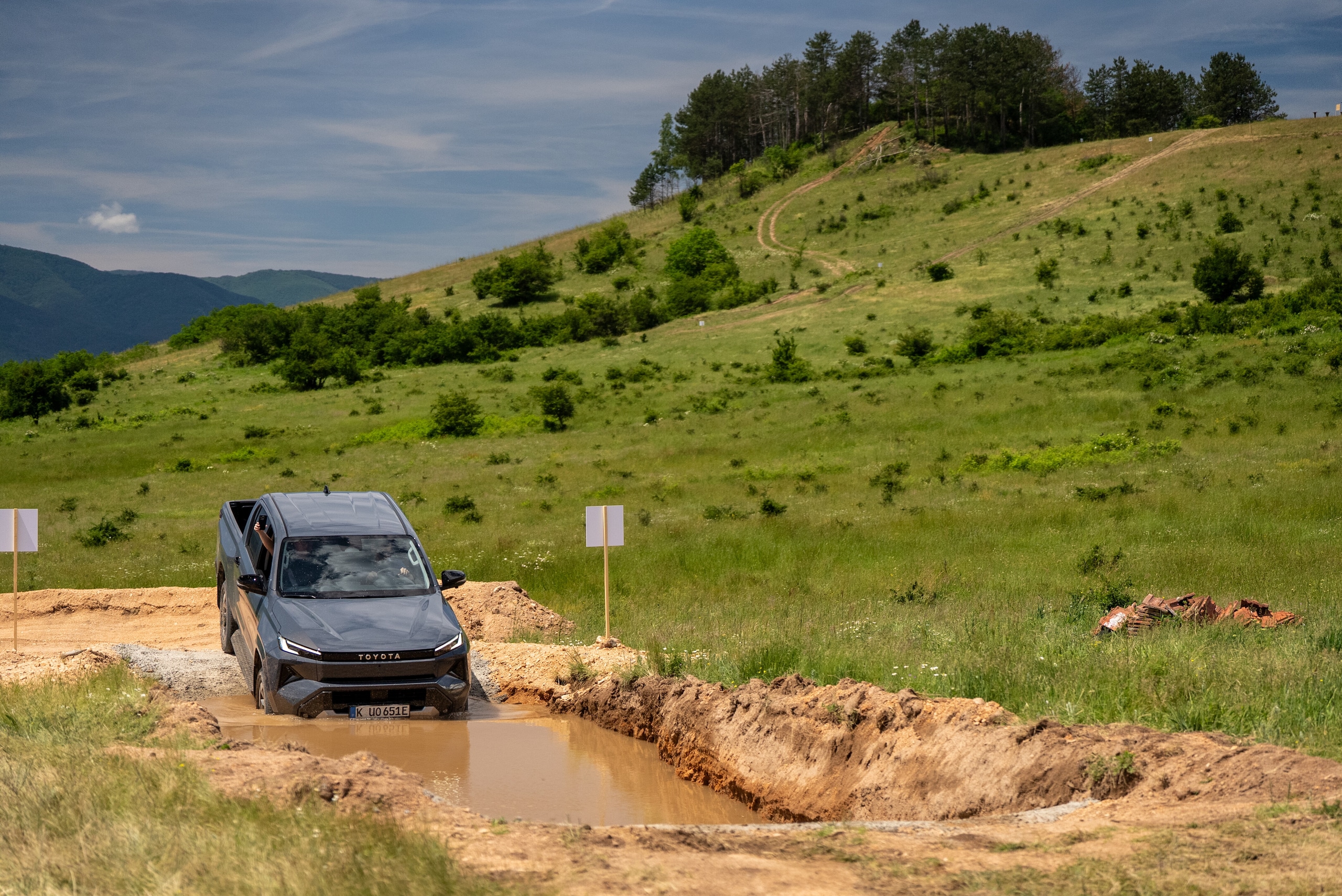 Toyota Hilux 2026, inarrestabile come sempre