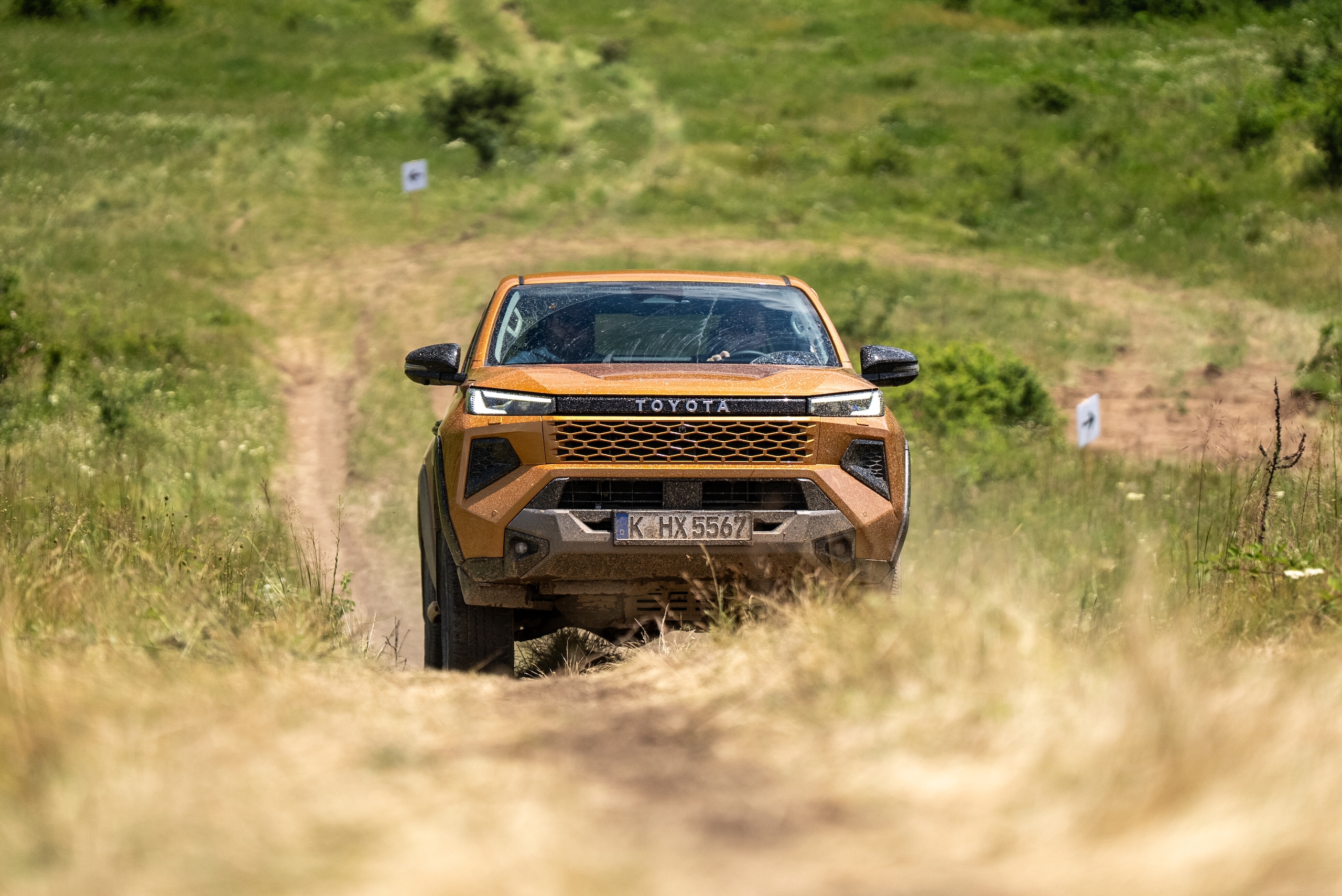 Toyota Hilux 2026, inarrestabile come sempre