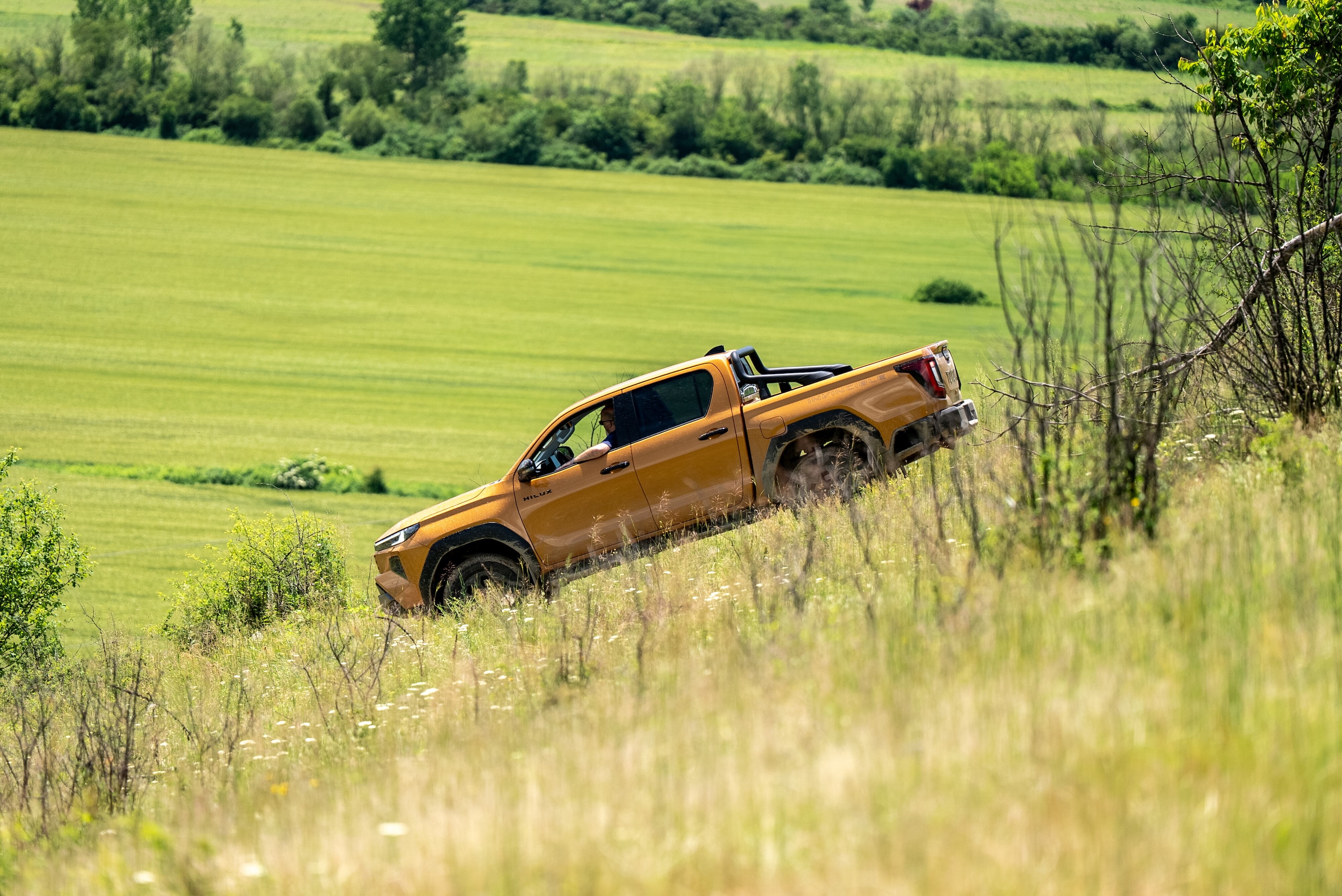 Toyota Hilux 2026, inarrestabile come sempre