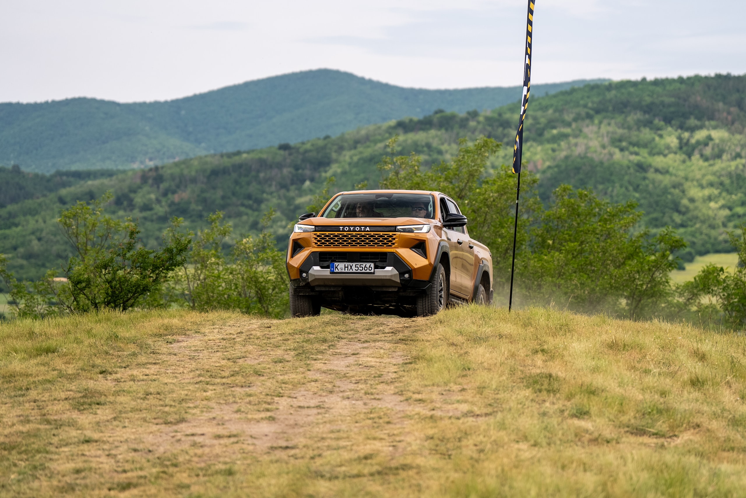 Toyota Hilux 2026, inarrestabile come sempre