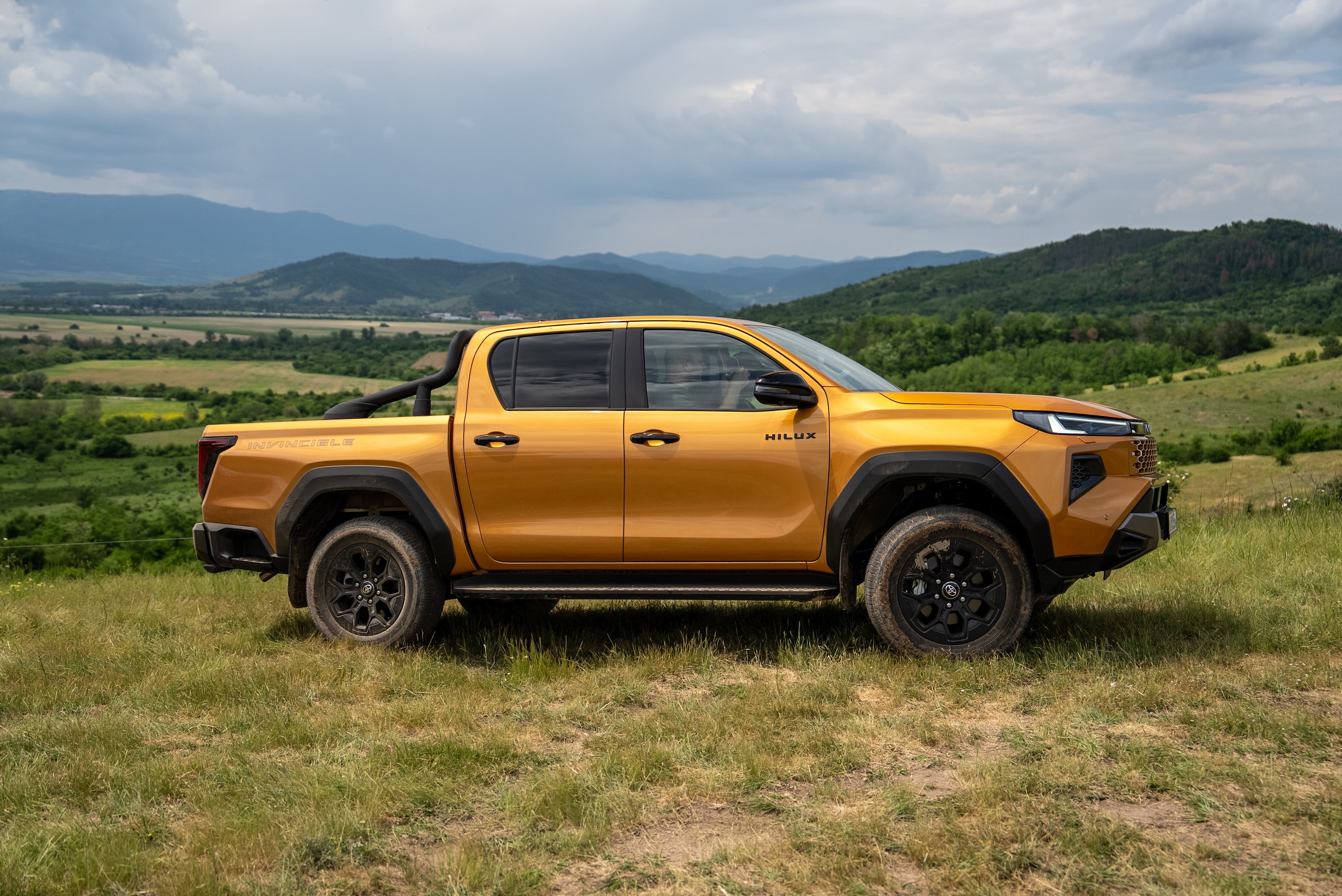 Toyota Hilux 2026, inarrestabile come sempre