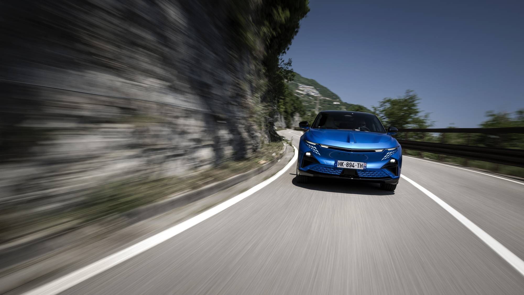 Alpine A390 GTS, guida sportivissima ma grande eleganza
