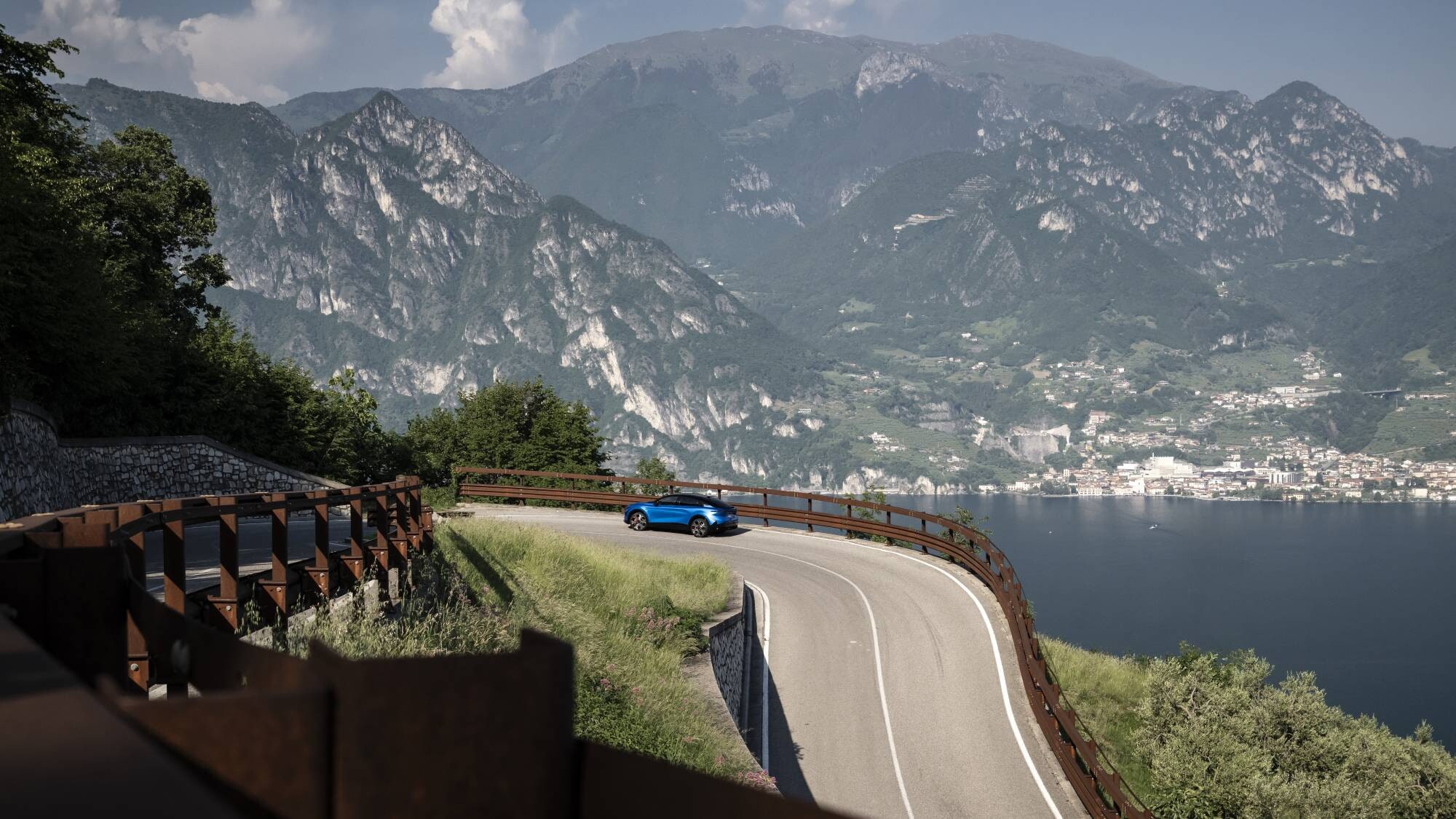 Alpine A390 GTS, guida sportivissima ma grande eleganza