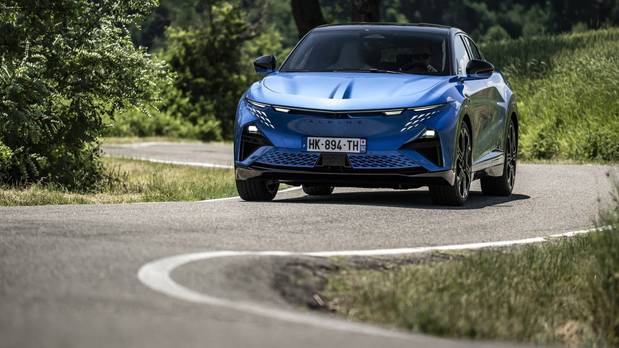 Alpine A390 GTS, guida sportivissima ma grande eleganza