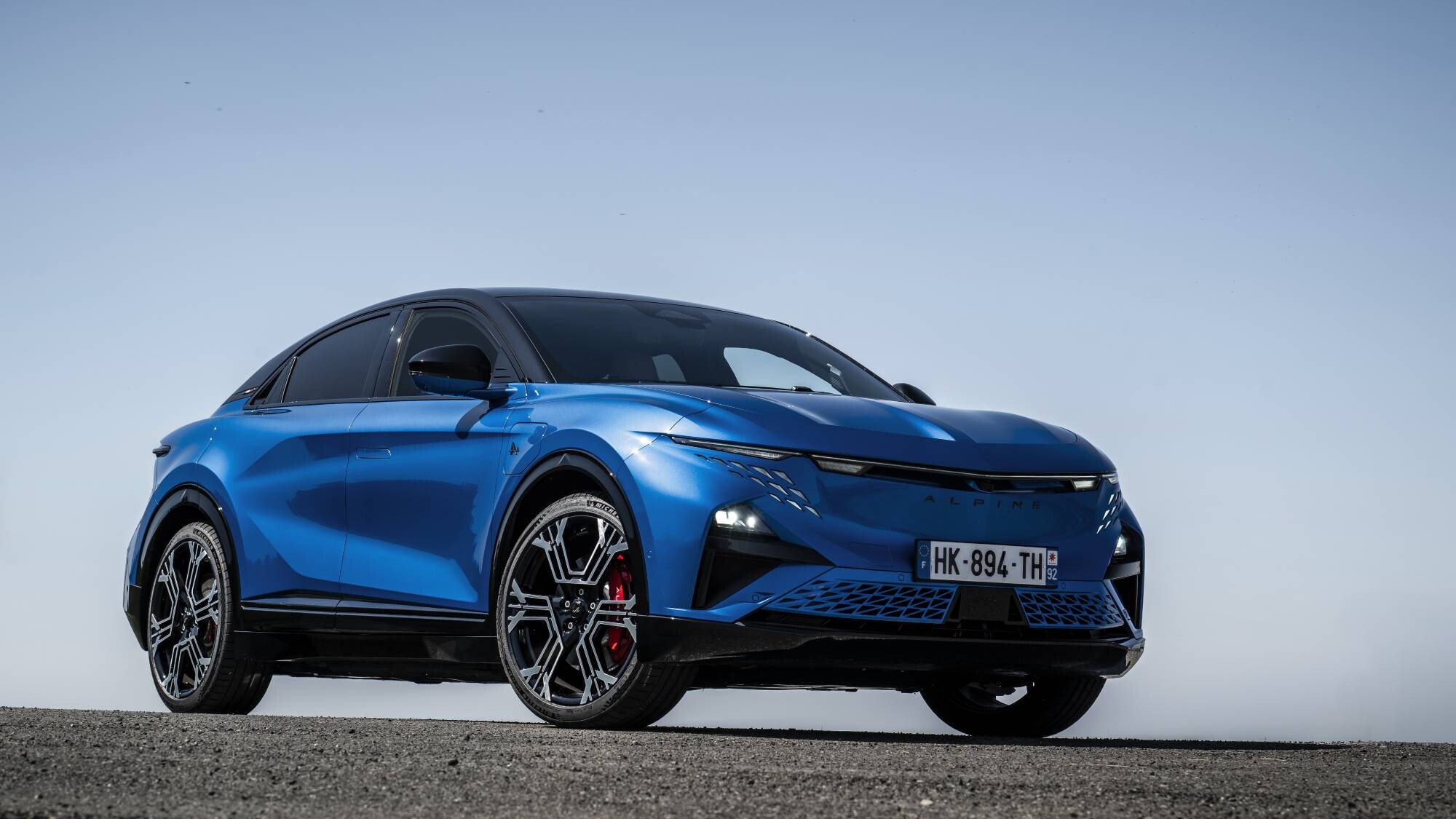 Alpine A390 GTS, guida sportivissima ma grande eleganza
