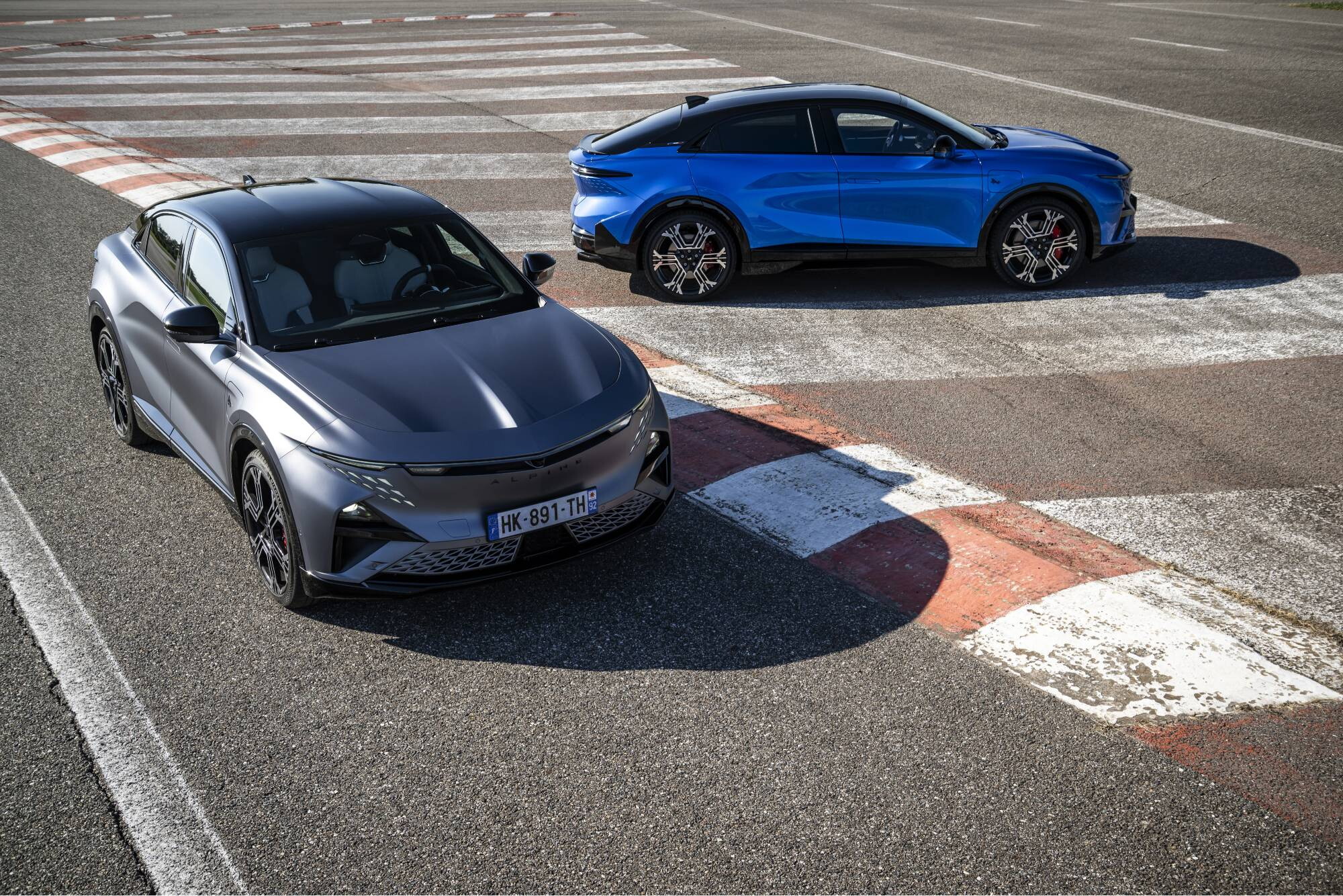 Alpine A390 GTS, guida sportivissima ma grande eleganza