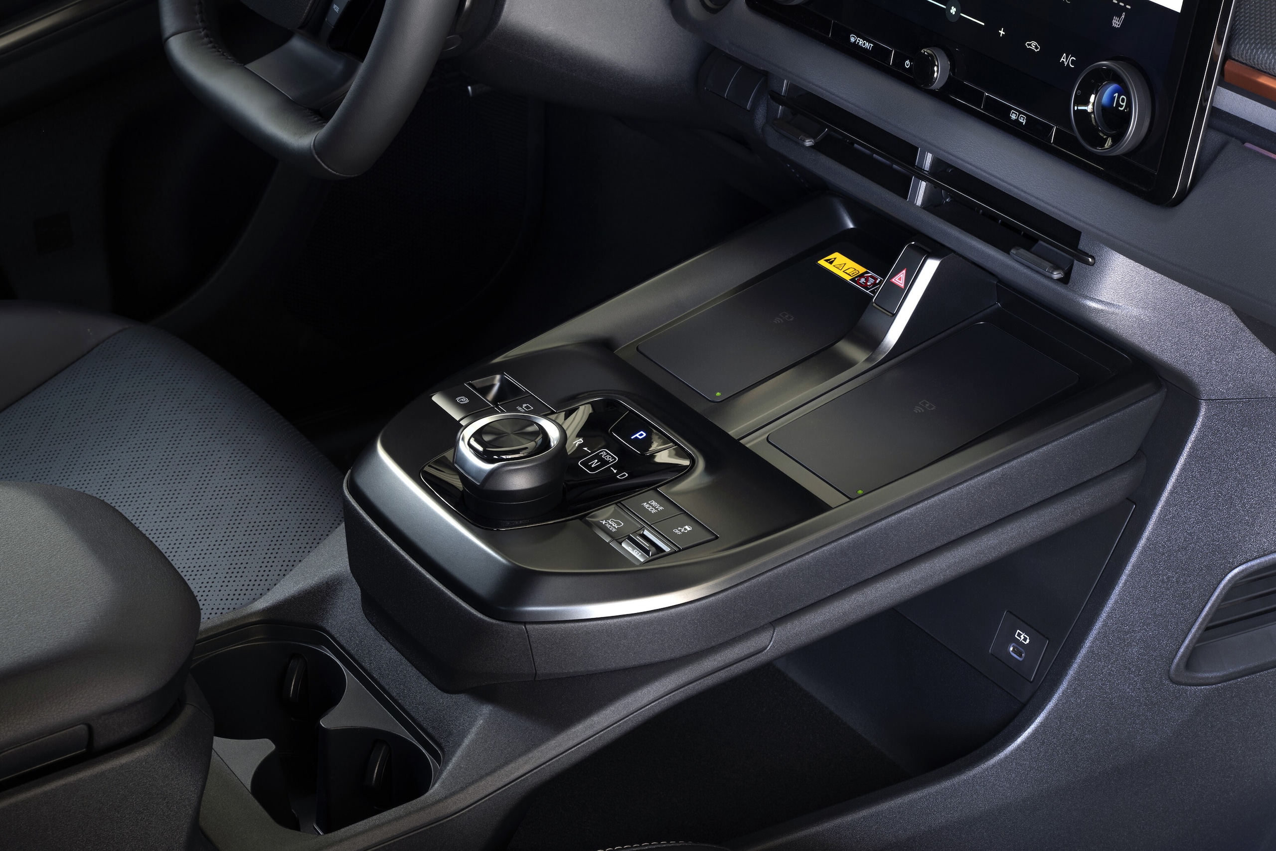 Subaru Uncharted, le foto