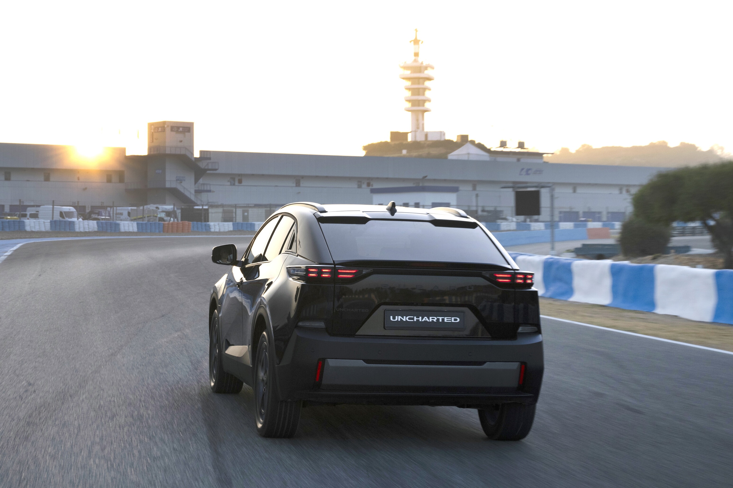 Subaru Uncharted, le foto