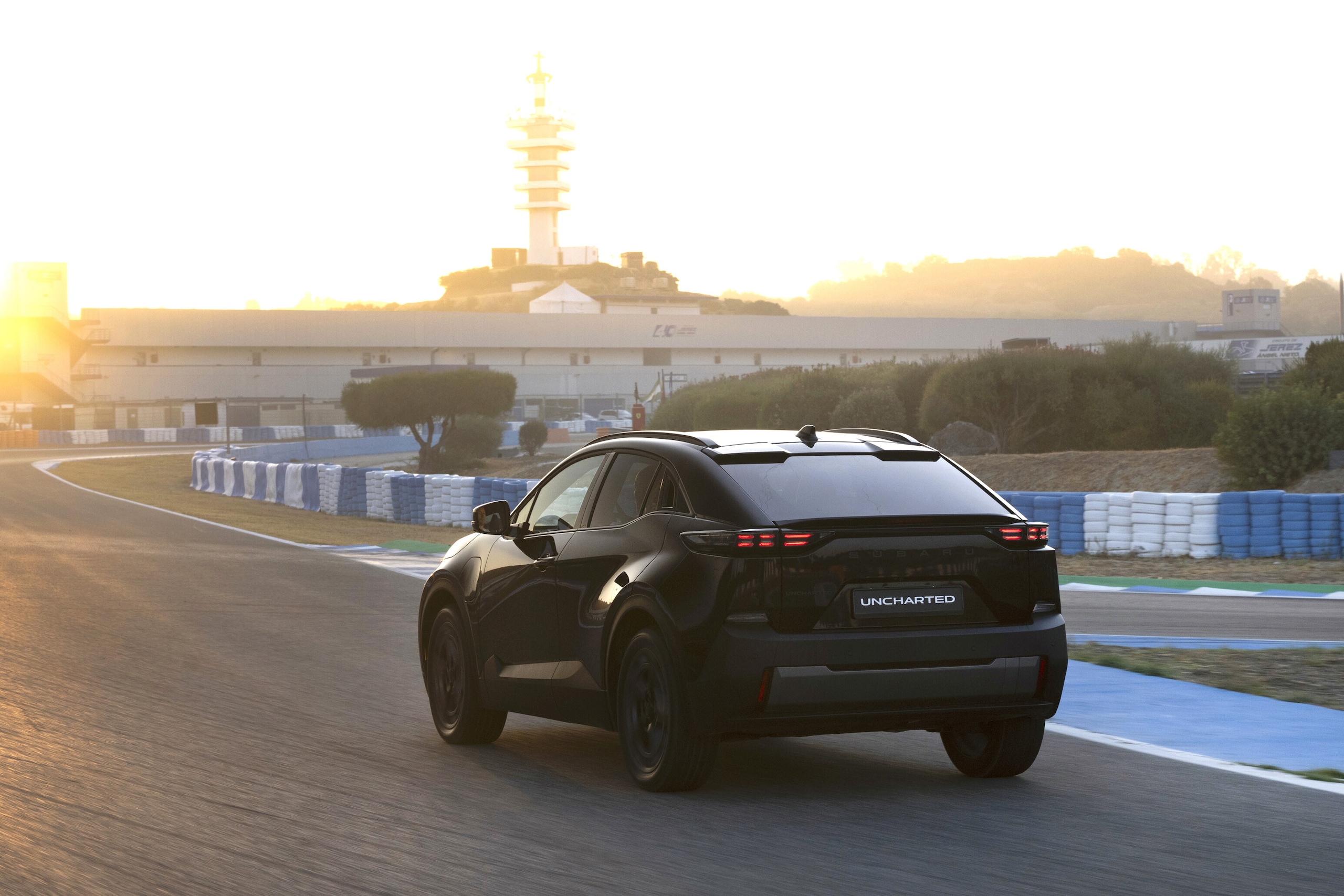 Subaru Uncharted, le foto