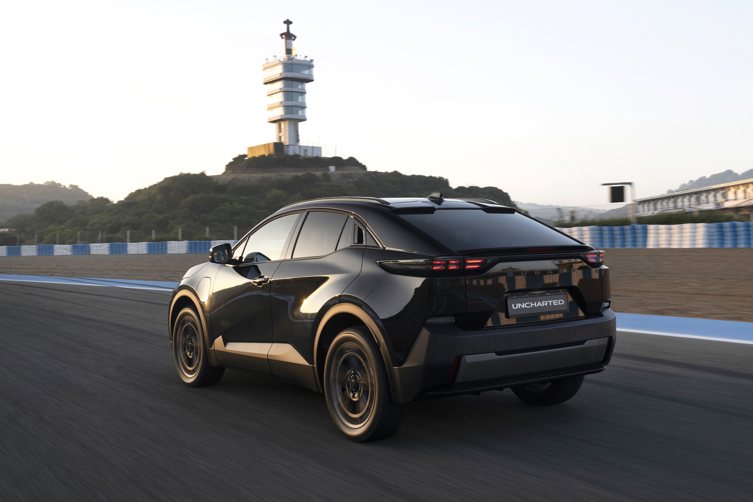 Subaru Uncharted, le foto