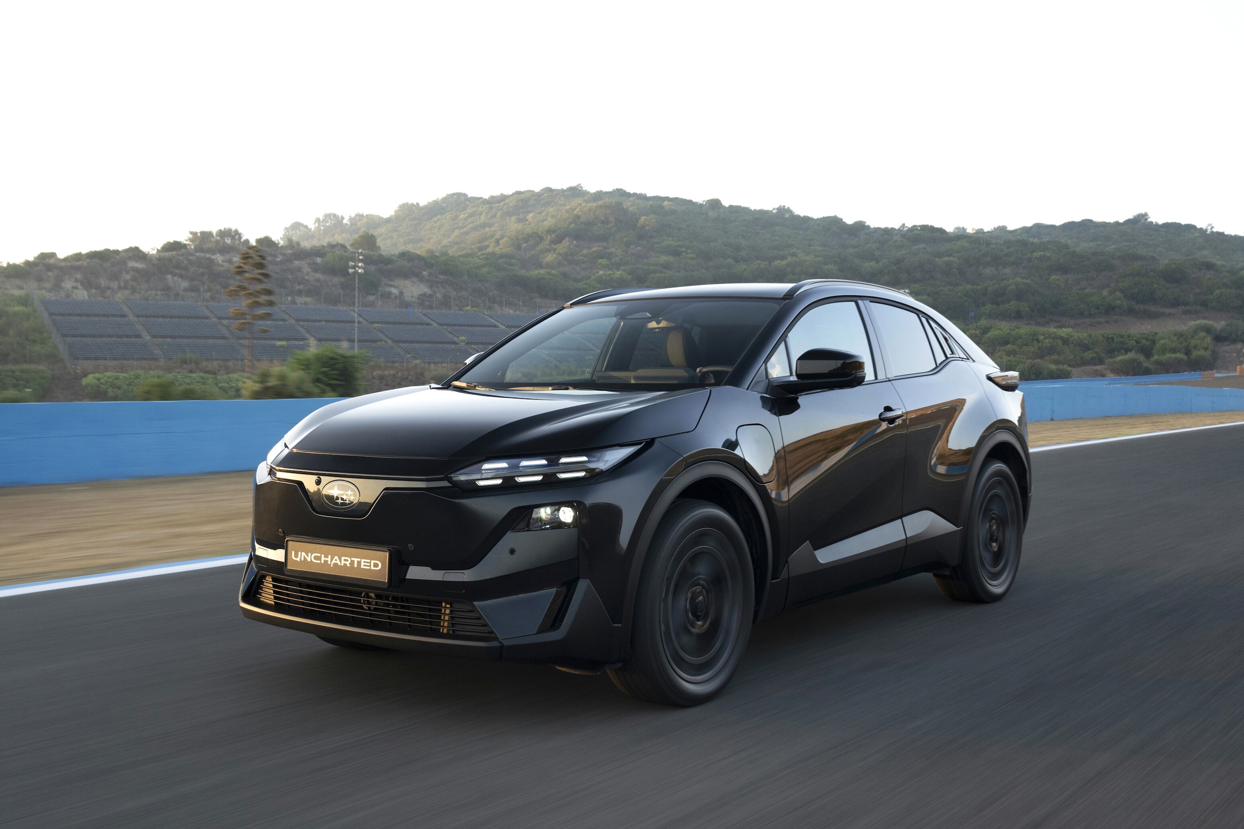 Subaru Uncharted, le foto
