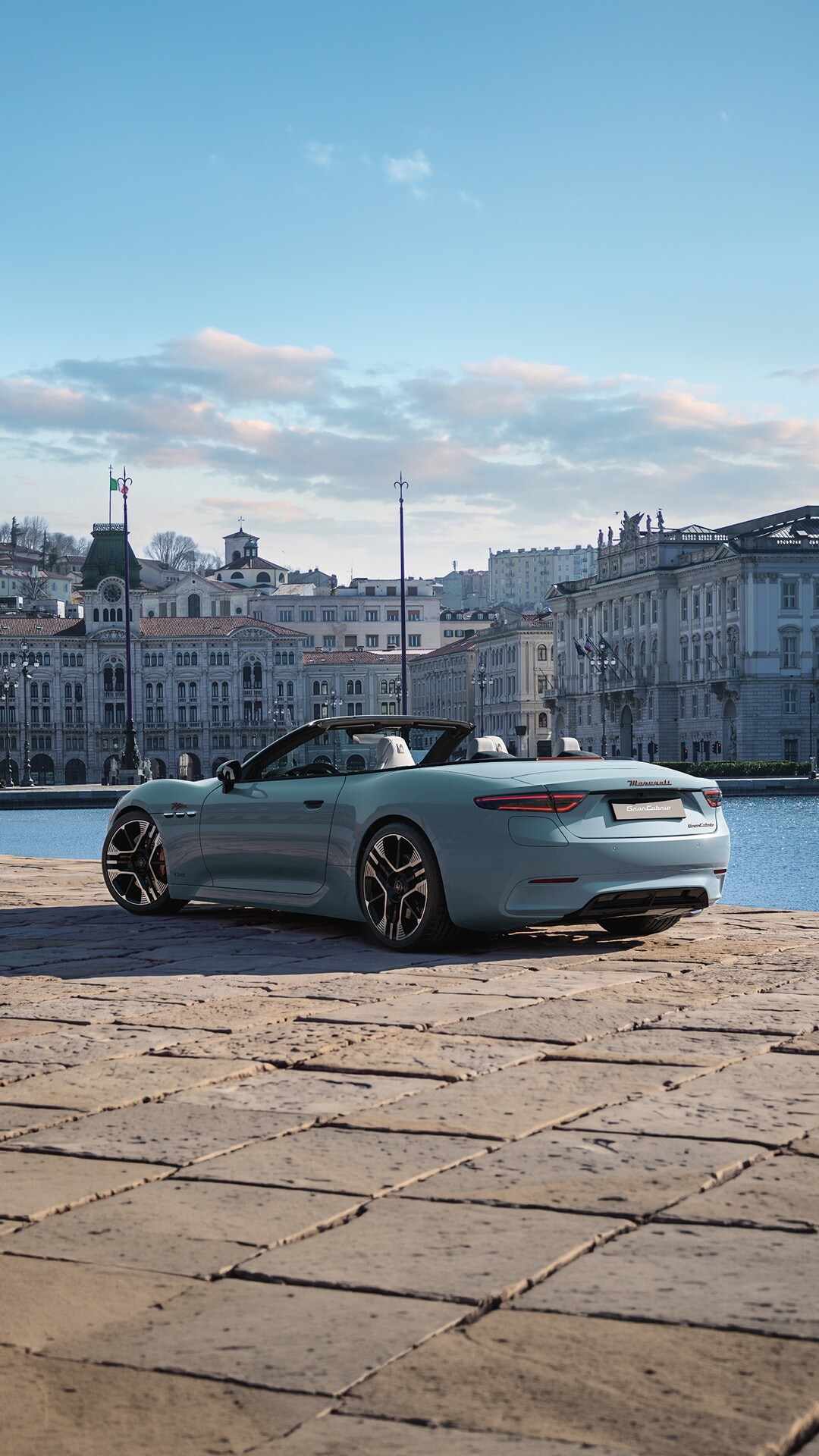 Nuova Maserati Grancabrio