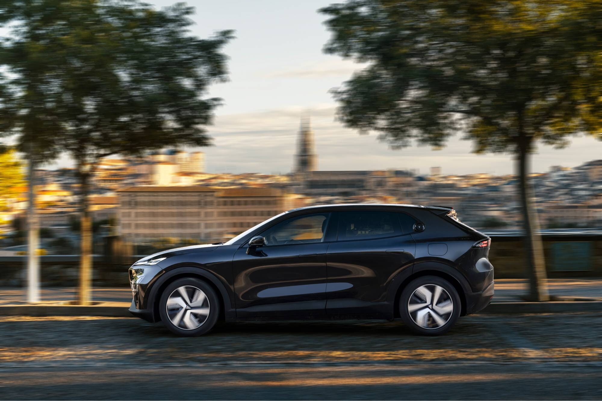 Changan Deepal S05, ora anche ibrida plug-in