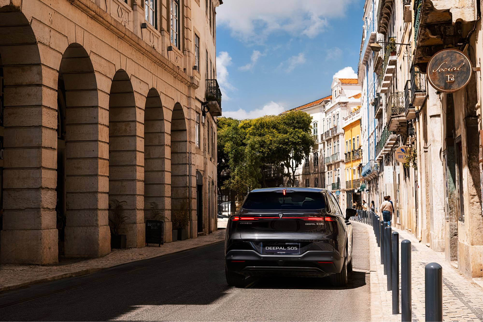 Changan Deepal S05, ora anche ibrida plug-in
