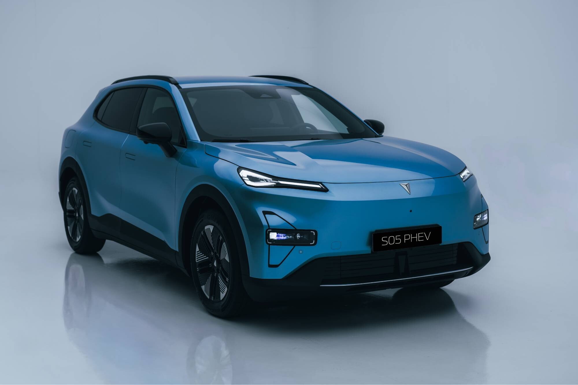 Changan Deepal S05, ora anche ibrida plug-in