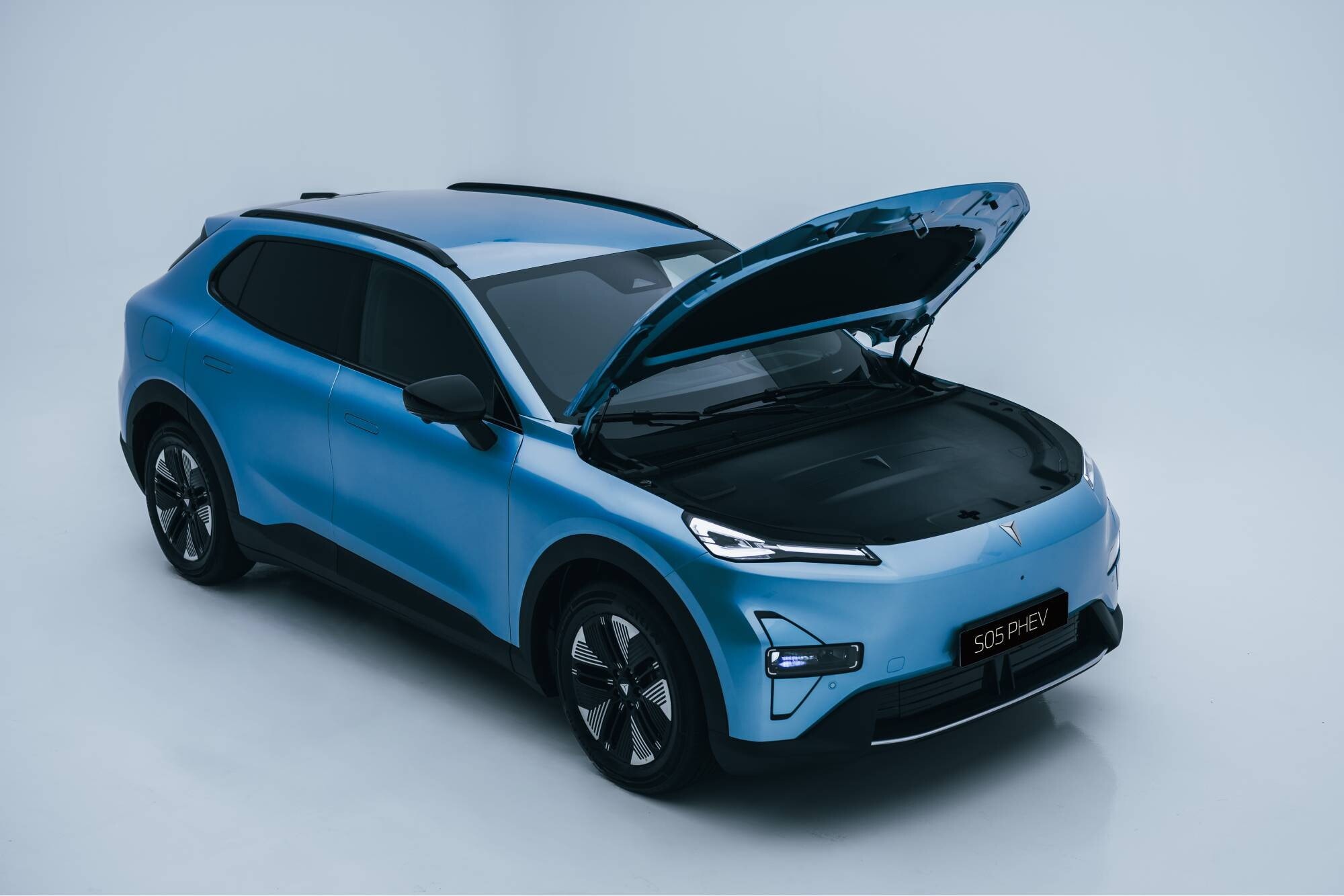 Changan Deepal S05, ora anche ibrida plug-in
