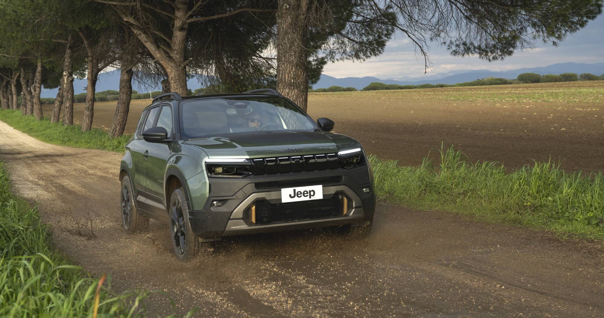Jeep Avenger 85th Anniversary, un compleanno all'avventura